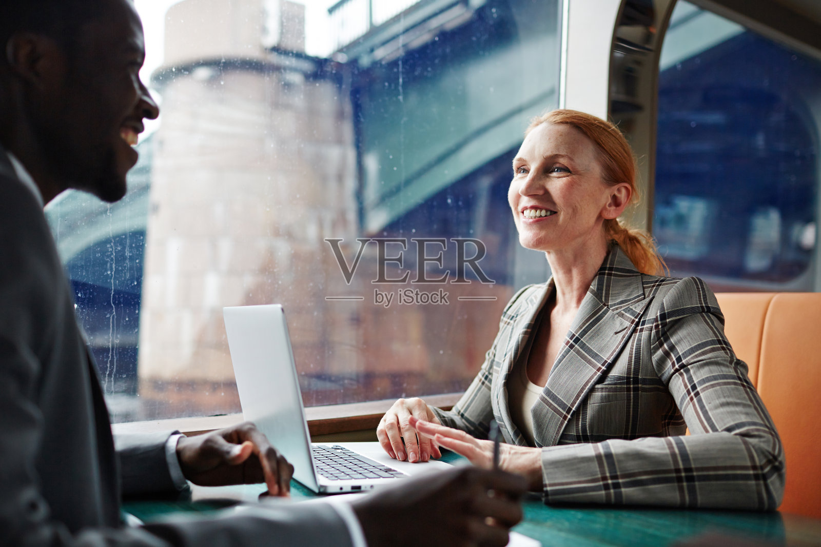 启动会议照片摄影图片