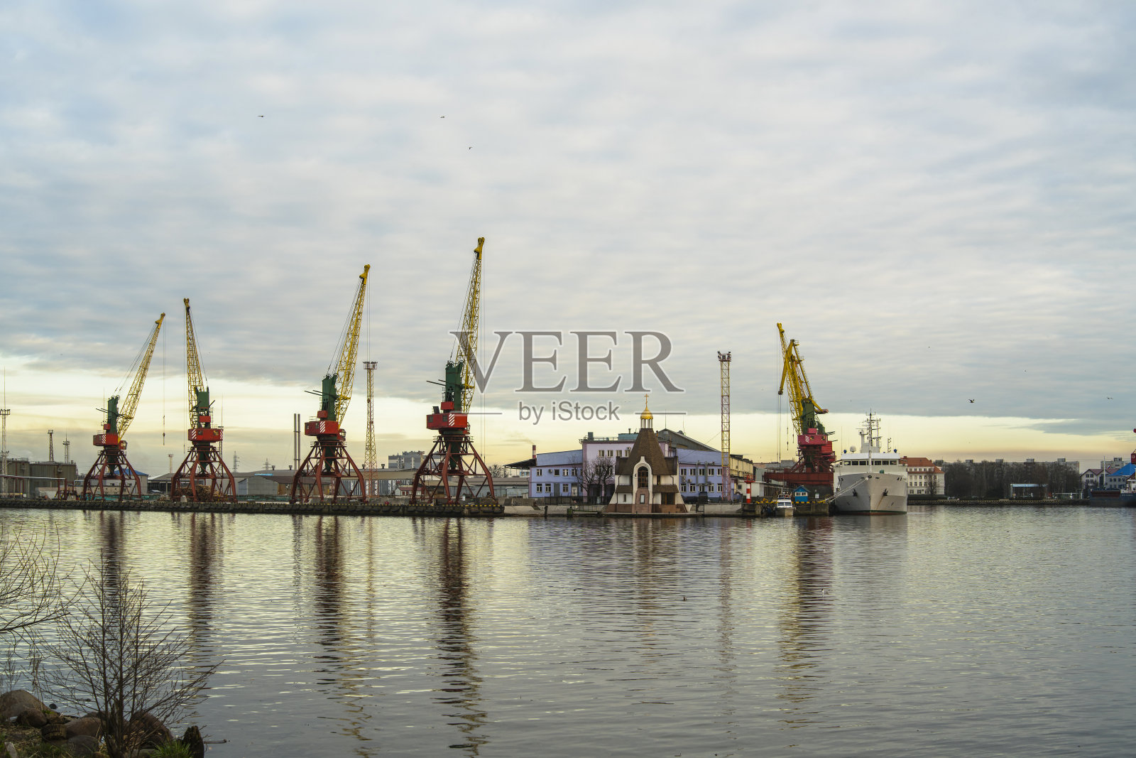 俄罗斯加里宁格勒的医生照片摄影图片