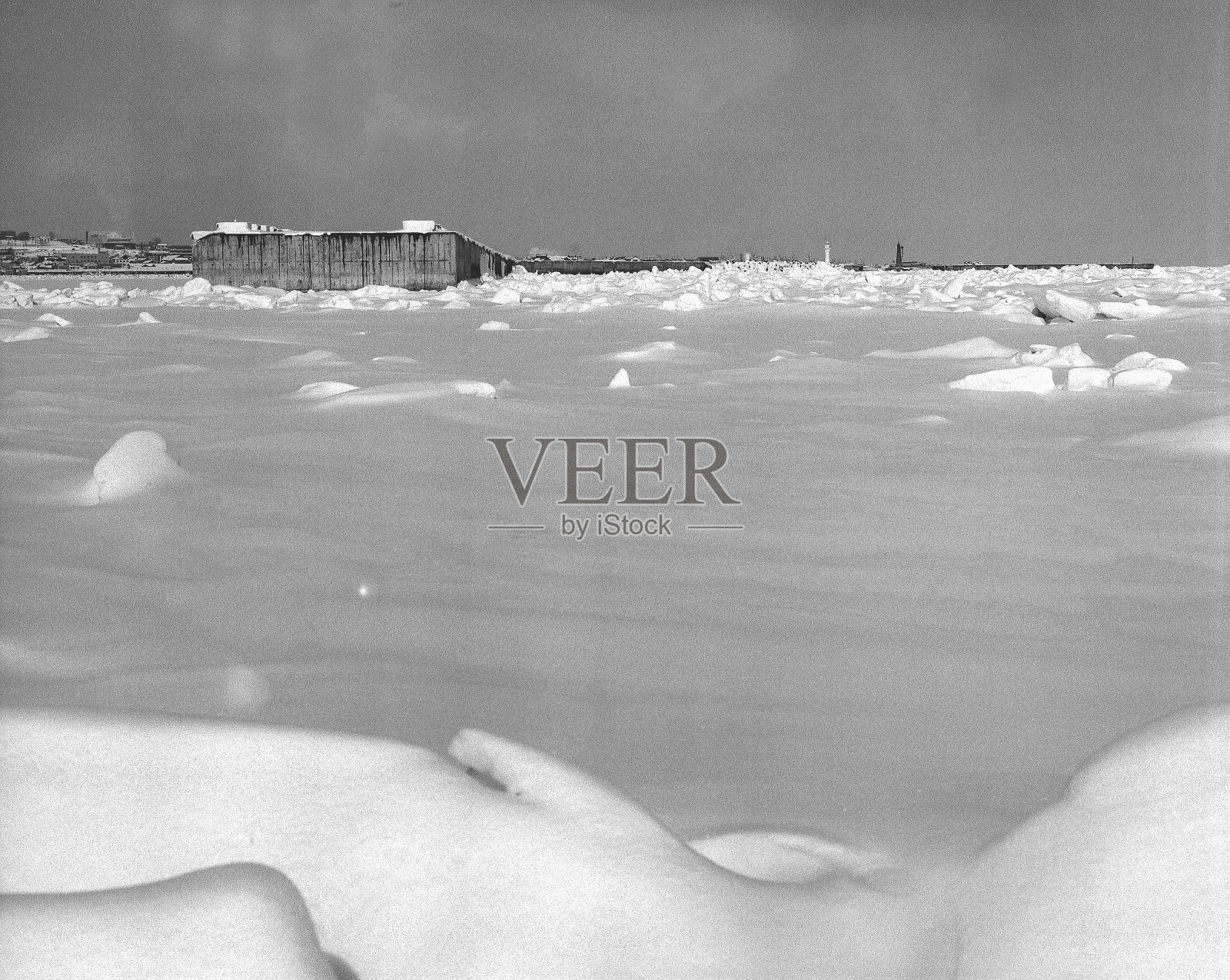 蒙别高田港的冰照片摄影图片