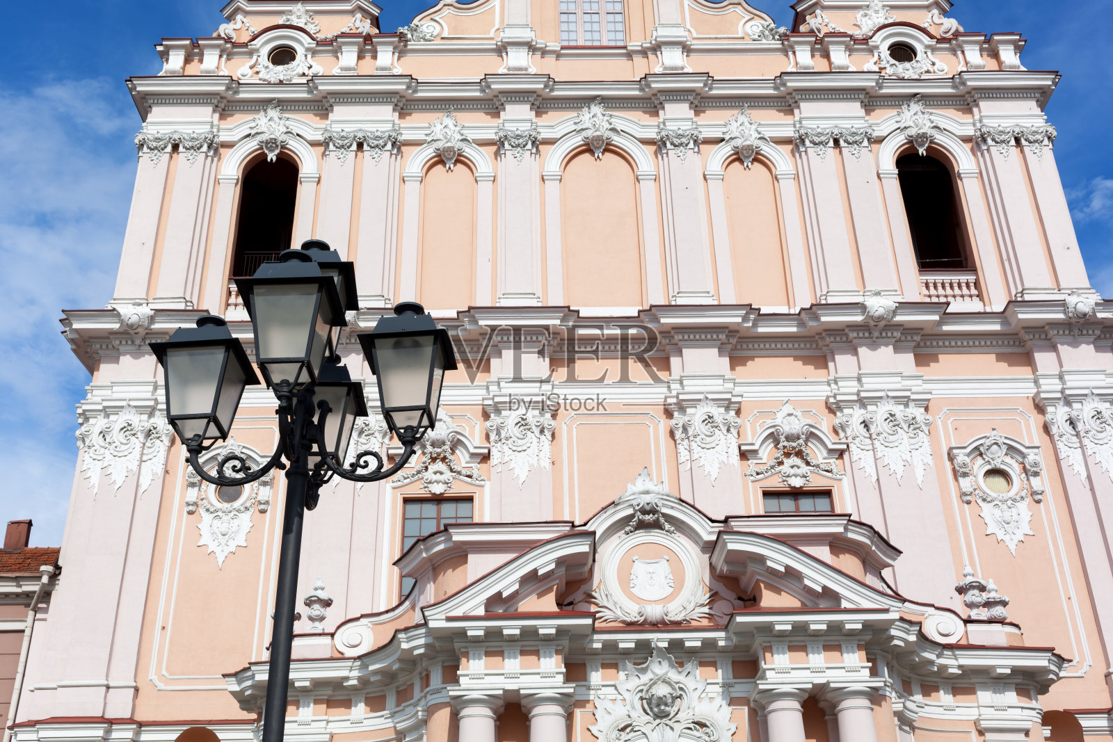 立陶宛维尔纽斯的圣卡西米尔教堂照片摄影图片