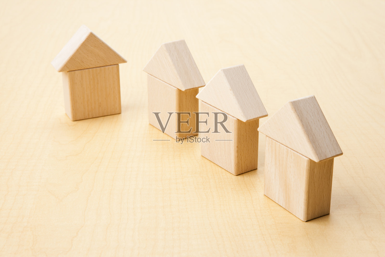 块的房子照片摄影图片