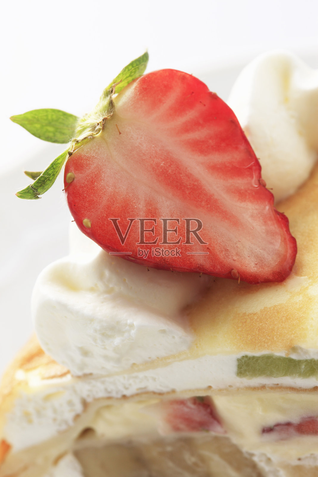 草莓蛋糕照片摄影图片