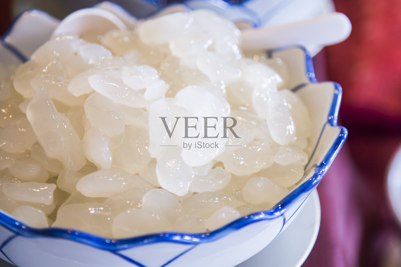 棕榈籽和糖浆是泰国著名的甜品，泰国的另一个名字是“luuk chit”。照片摄影图片