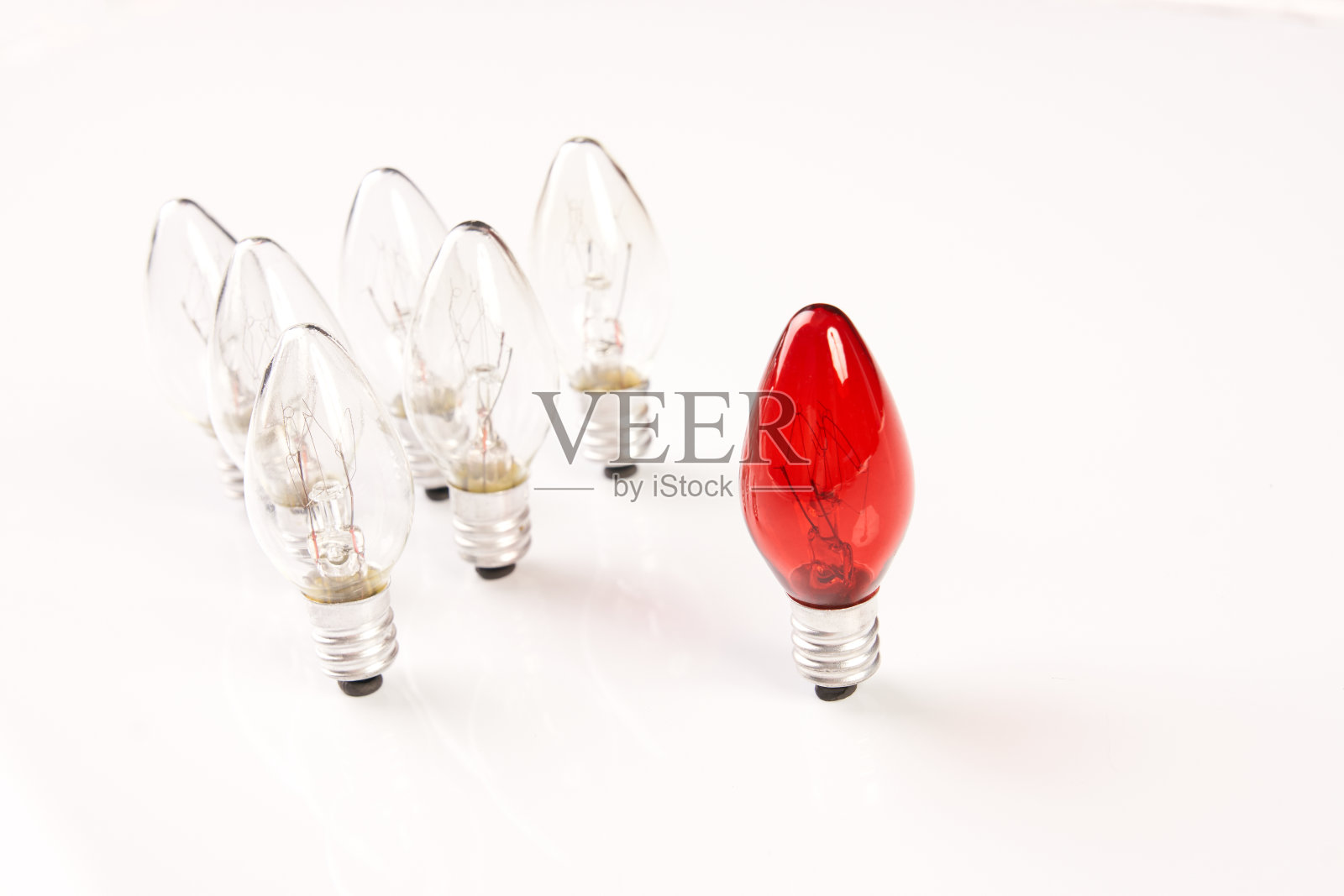 灯泡。大创意概念照片摄影图片