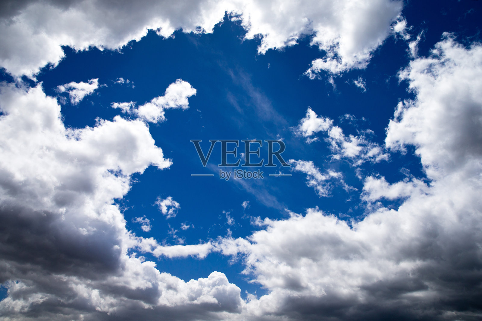 蓝色的天空照片摄影图片