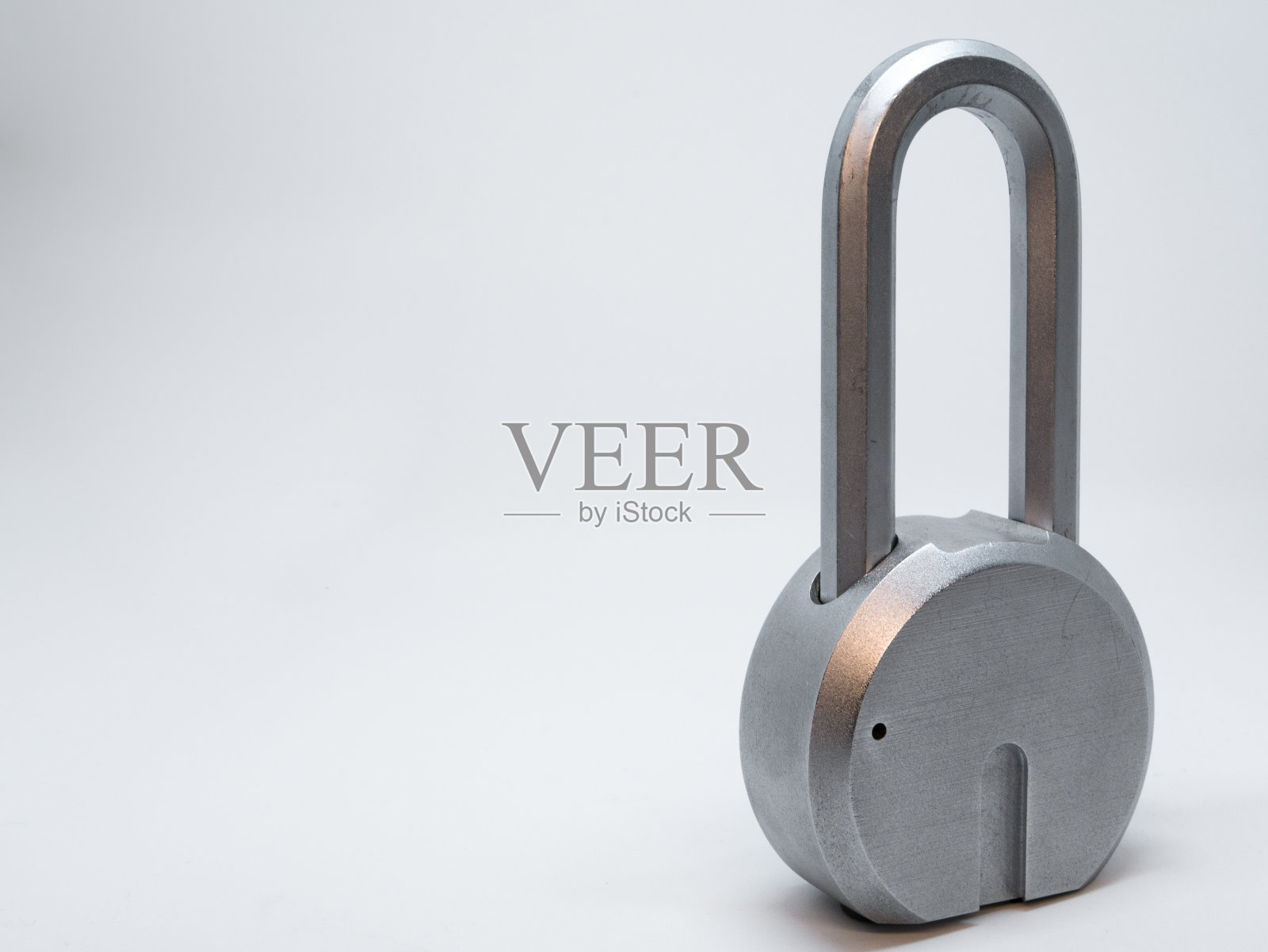 站着的锁照片摄影图片