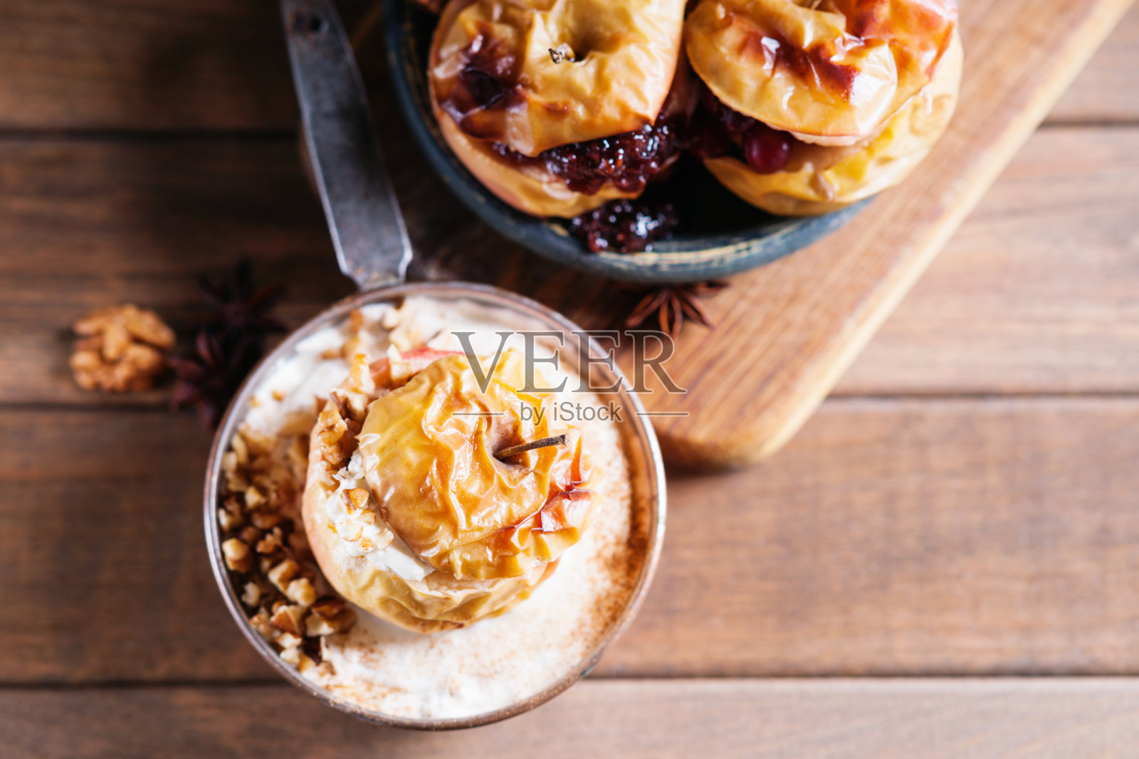 水果甜点烤苹果照片摄影图片