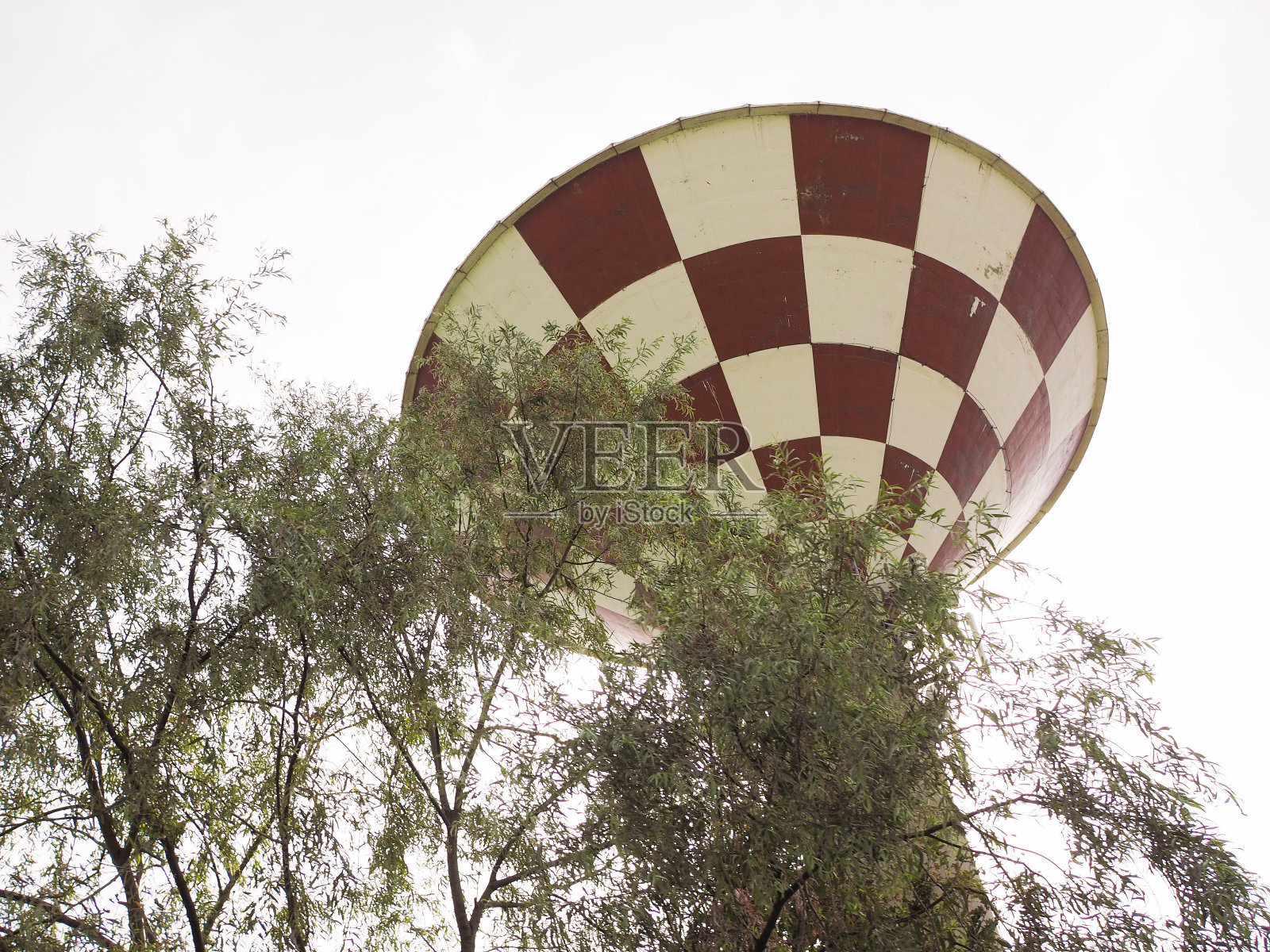 水箱塔照片摄影图片
