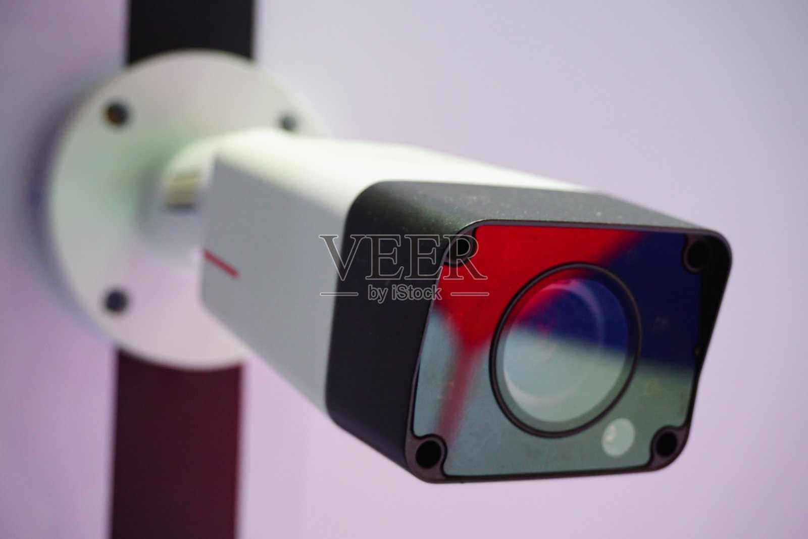 监控过境点市民和支持者的安全摄像头照片摄影图片