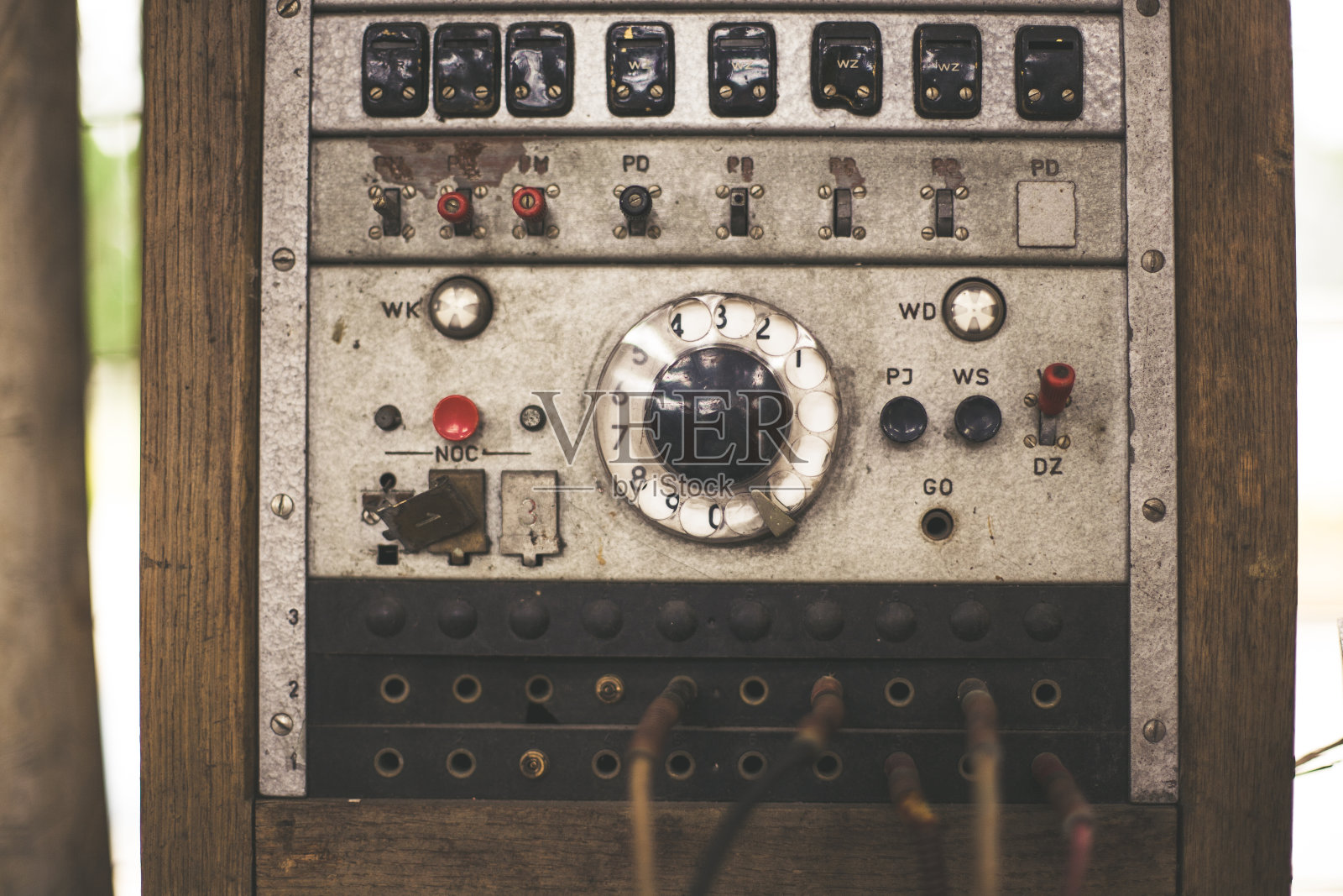 老式模拟电话站照片摄影图片