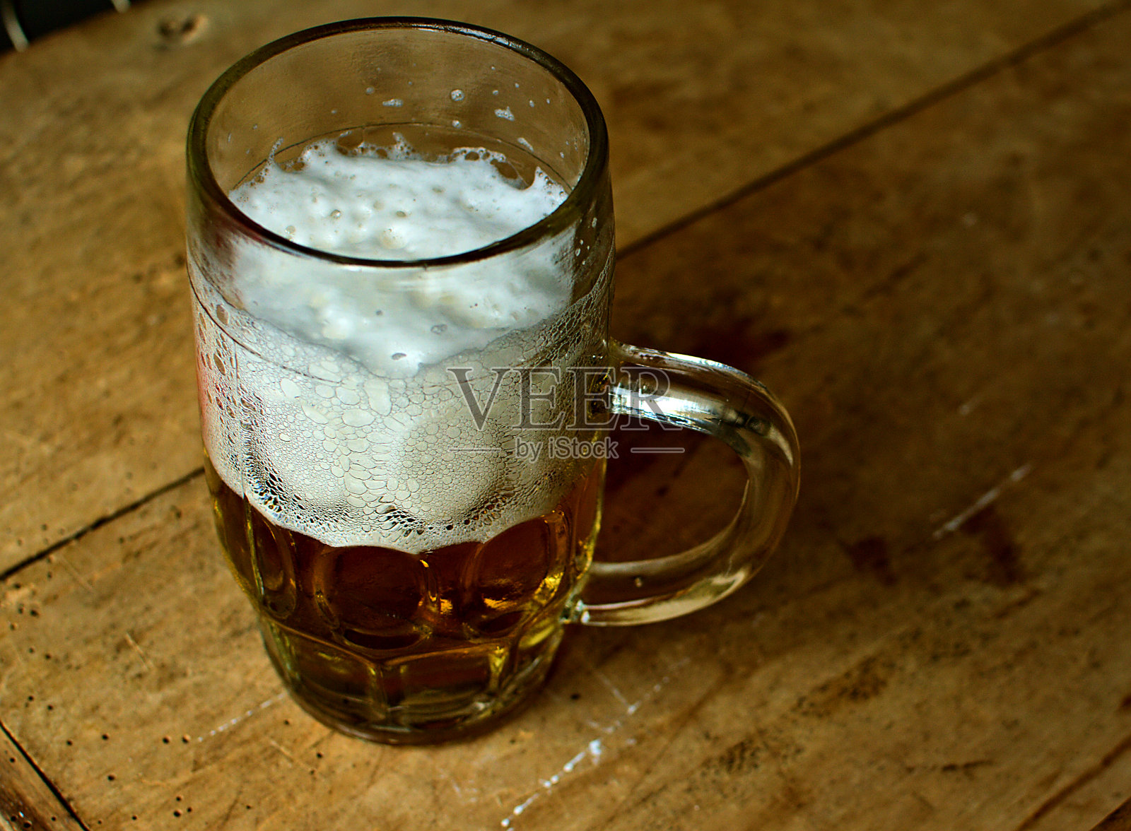 啤酒杯照片摄影图片