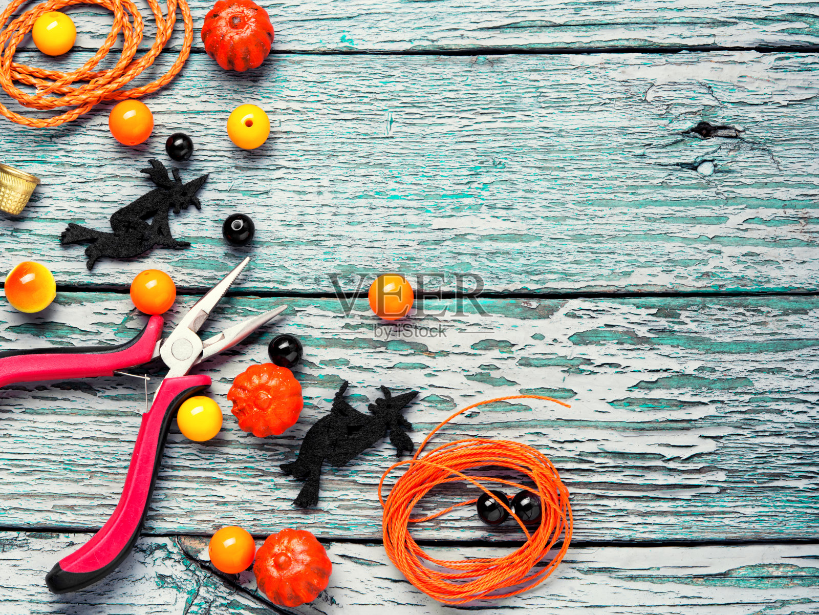 为万圣节做珠宝照片摄影图片