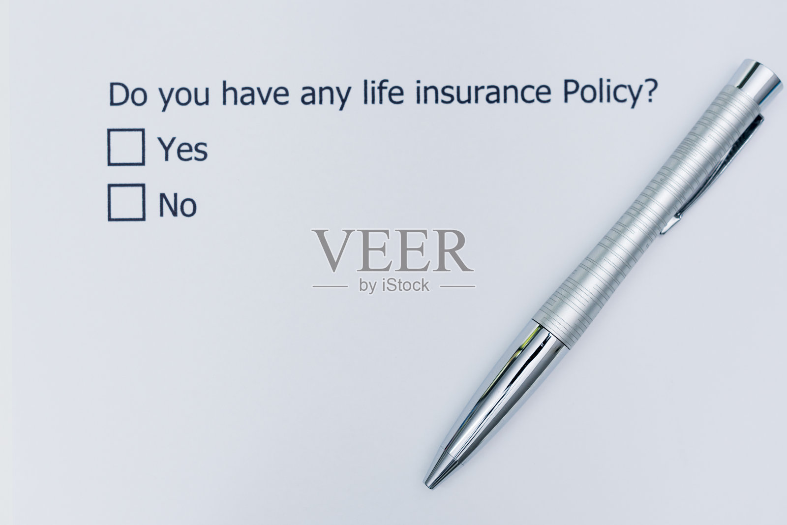 你有人寿保险吗?“是”或“否”。照片摄影图片