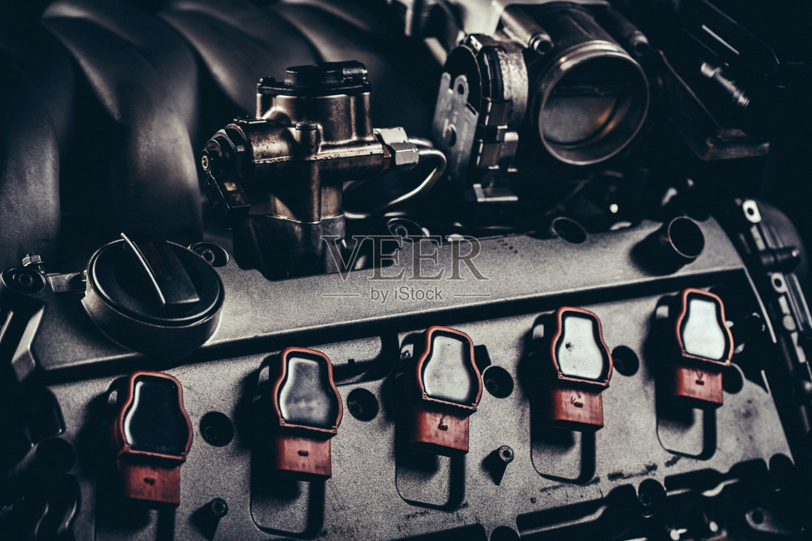 V10引擎特写照片摄影图片