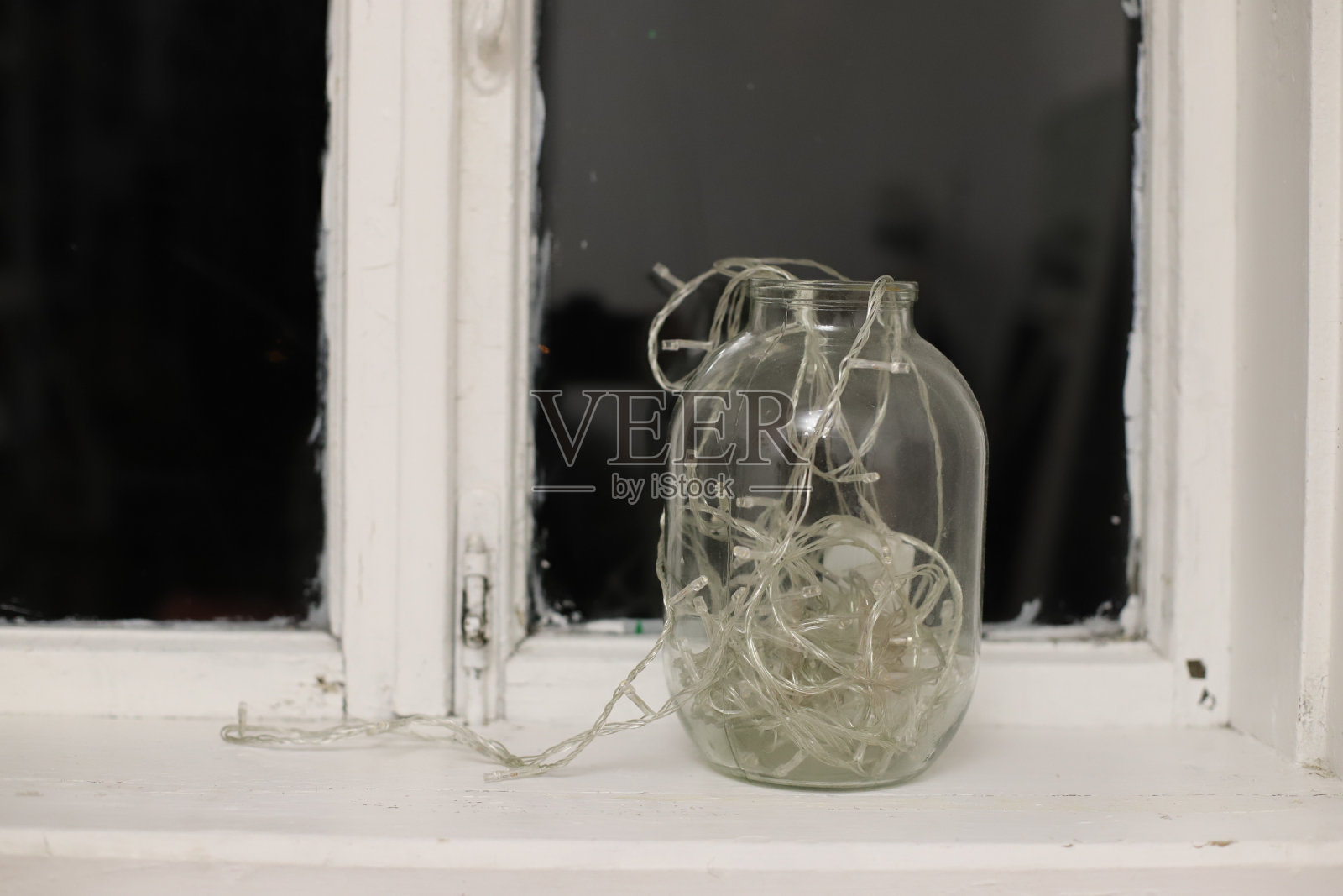 罐子里的花环照片摄影图片