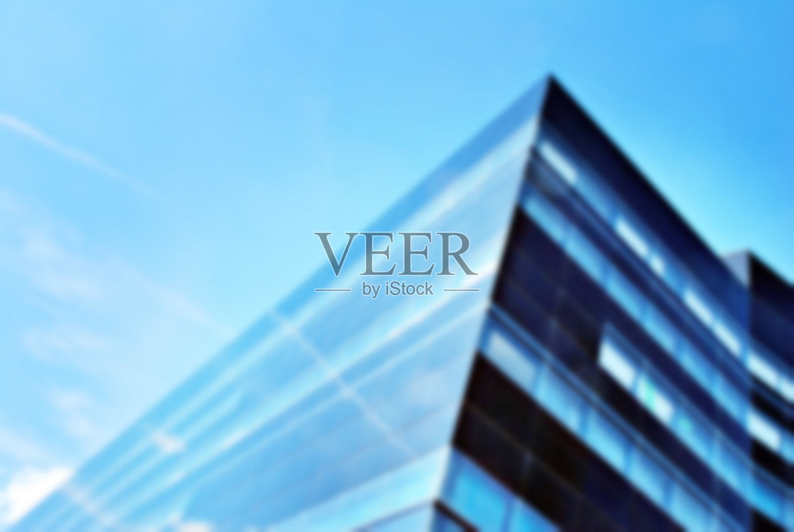 用背景模糊办公大楼照片摄影图片