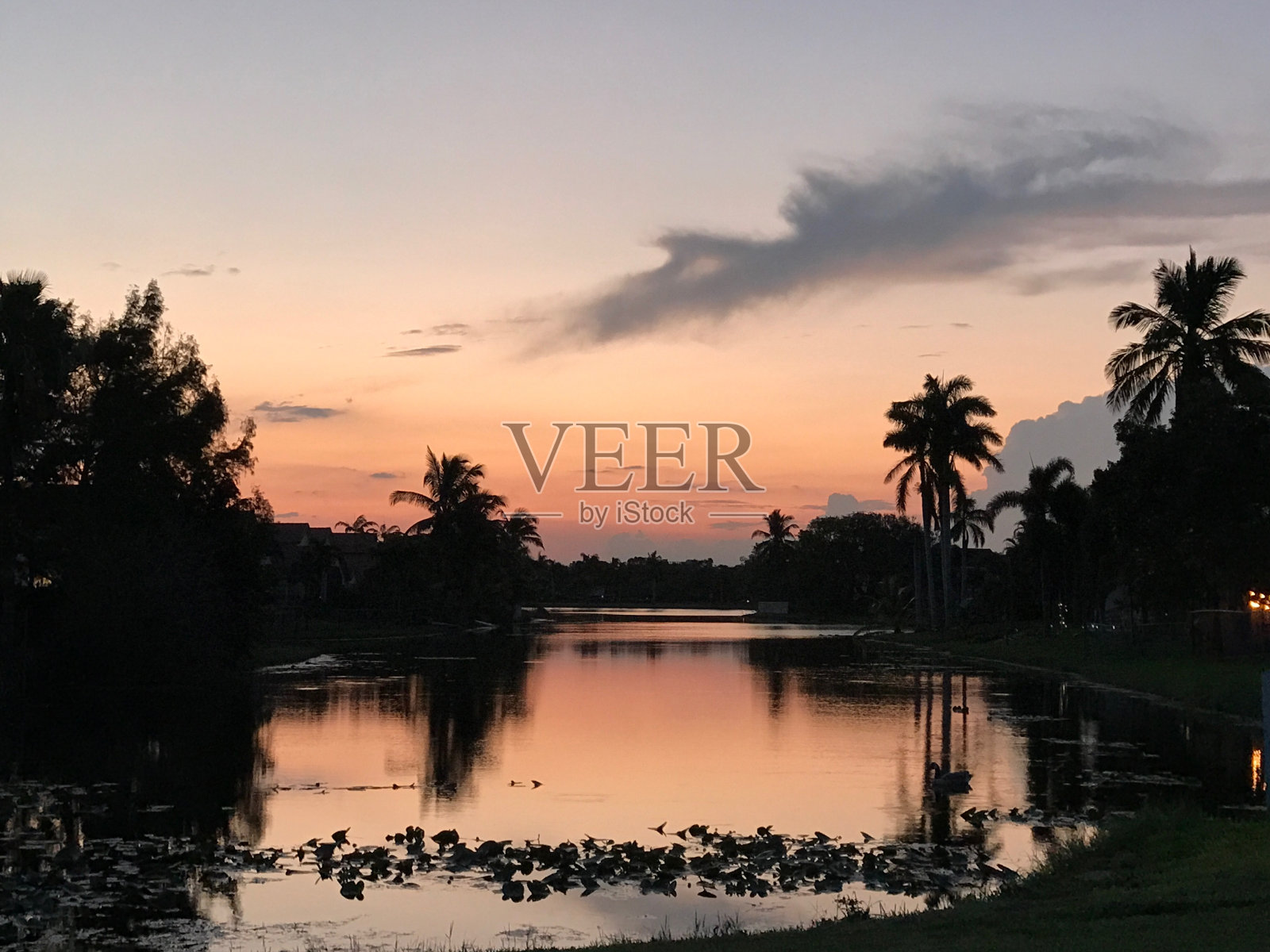 落日湖照片摄影图片