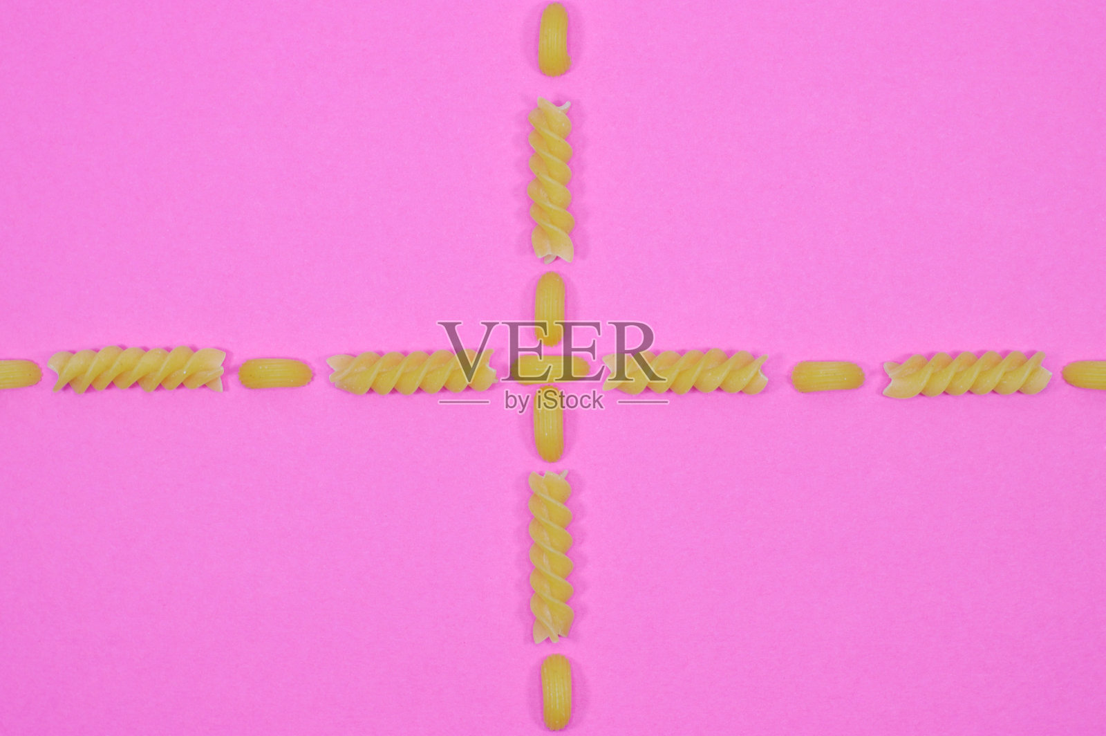 有四个空格的意大利面模板照片摄影图片