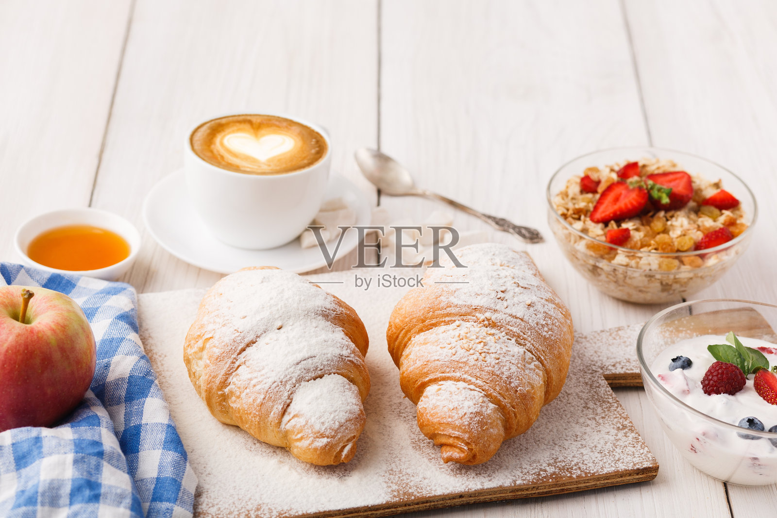 传统的法国早餐特写照片摄影图片