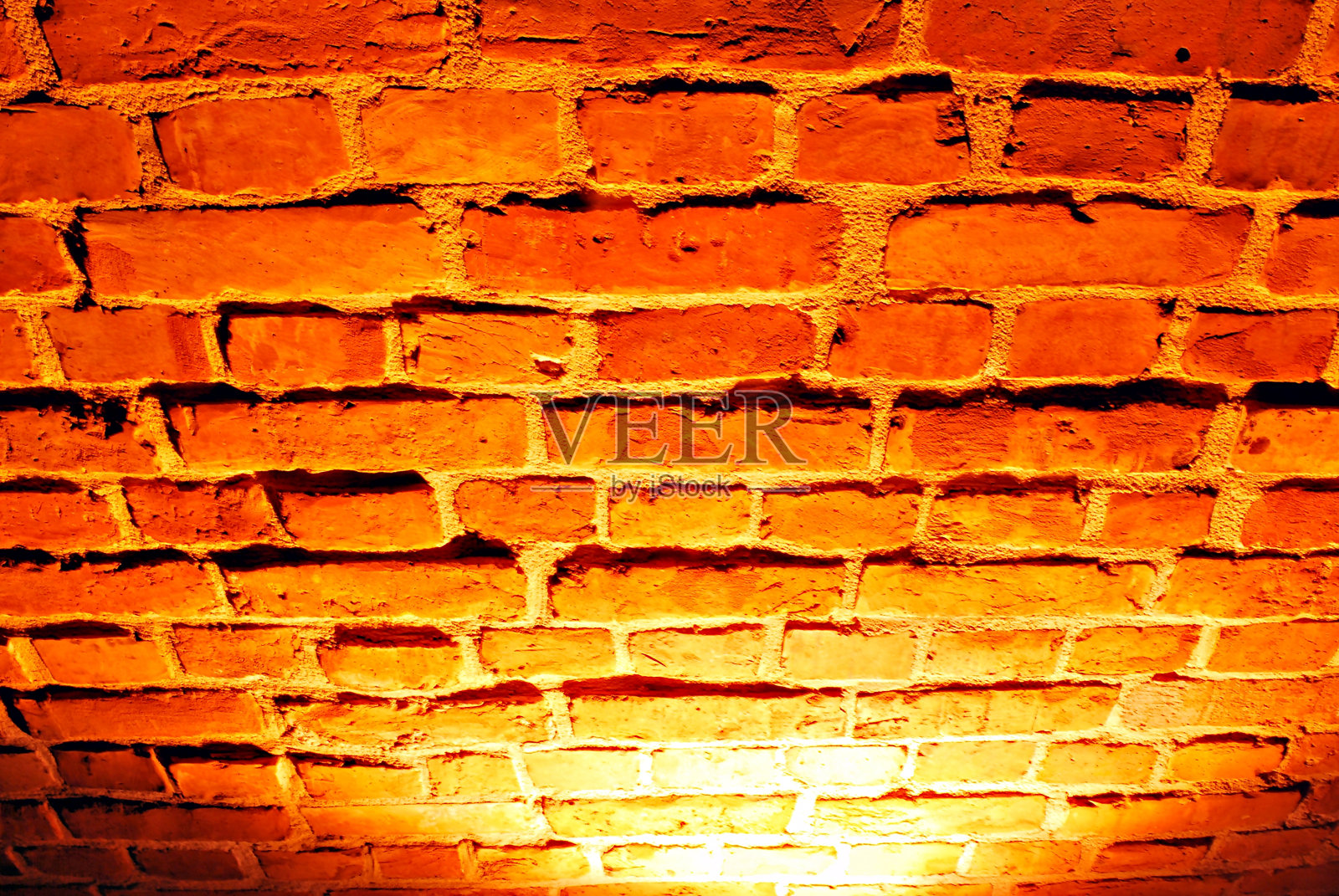 带有路灯的旧红砖墙照片摄影图片