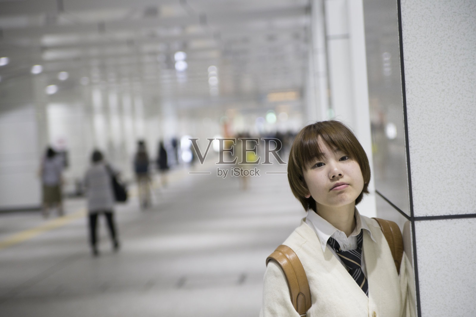 年轻的日本女性照片摄影图片