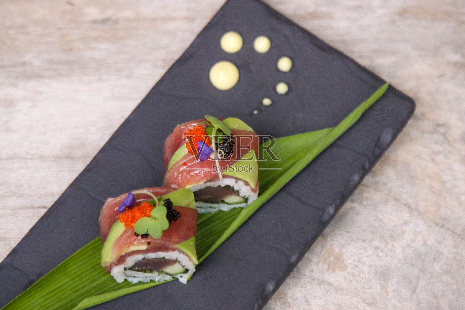 高端创意寿司照片摄影图片