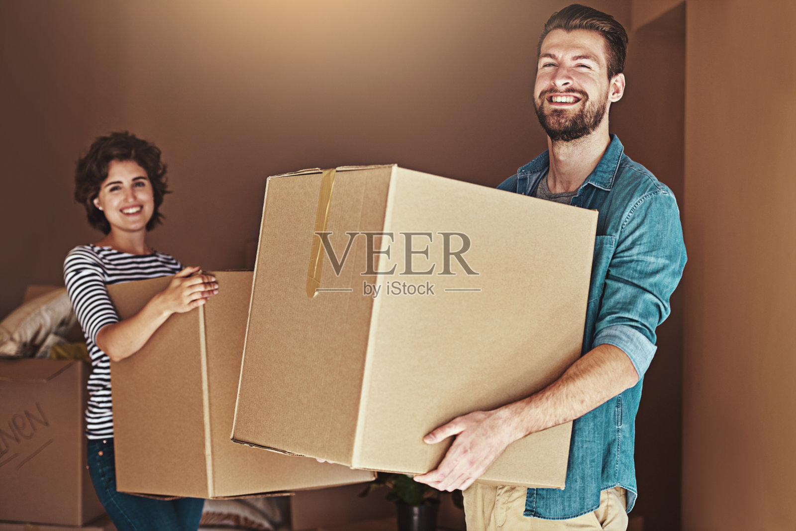 为了今天，我们辛辛苦苦地攒了很久照片摄影图片