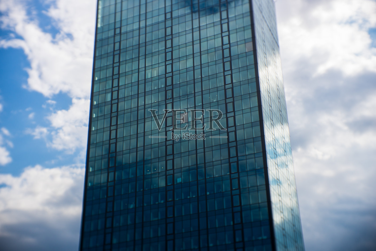 现代办公大楼的外部建筑照片摄影图片