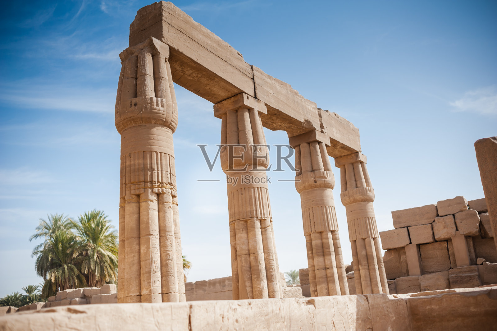 卡纳克神庙建筑群，埃及卢克索照片摄影图片