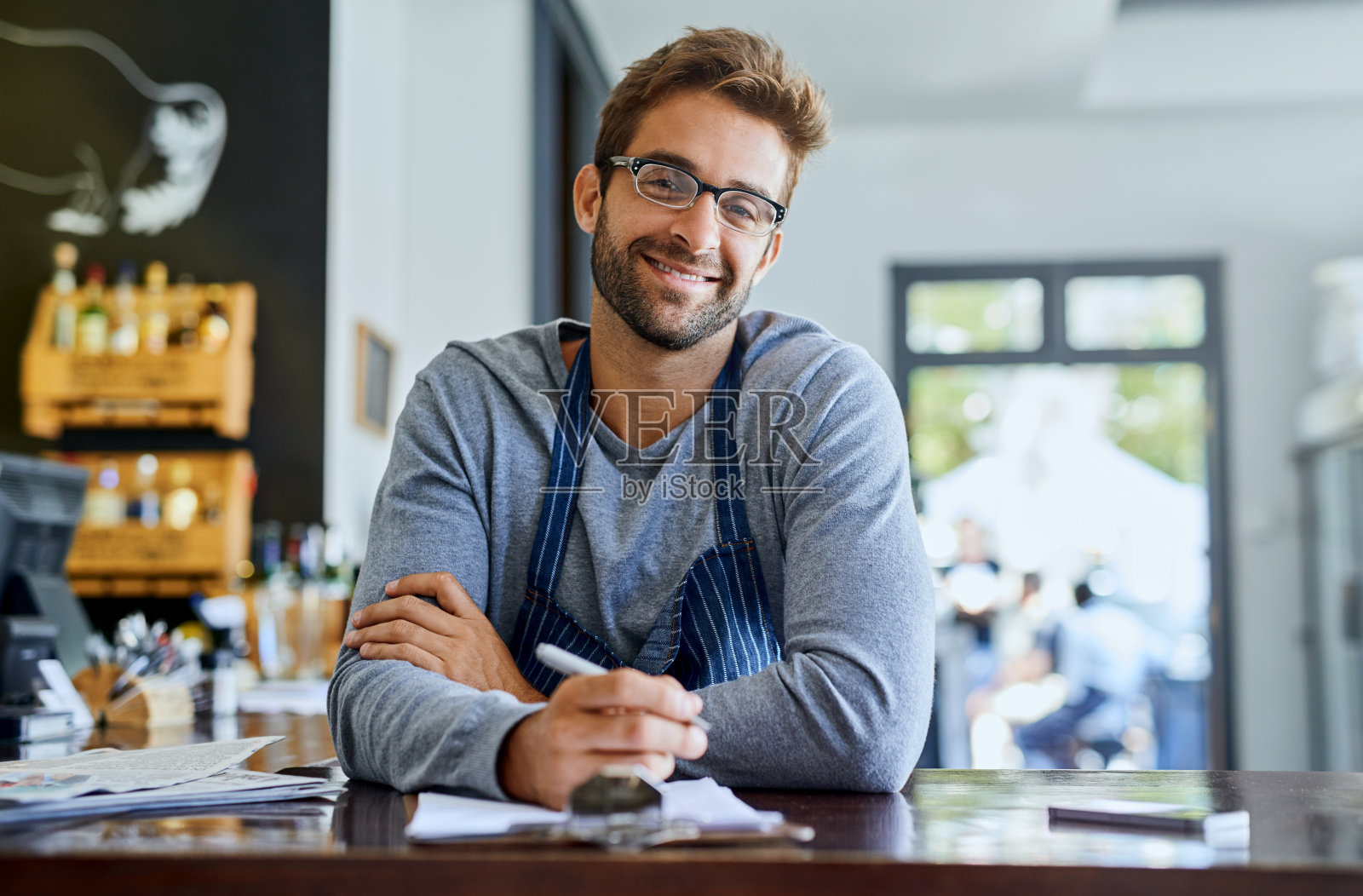 我的生意已经开始运作了照片摄影图片