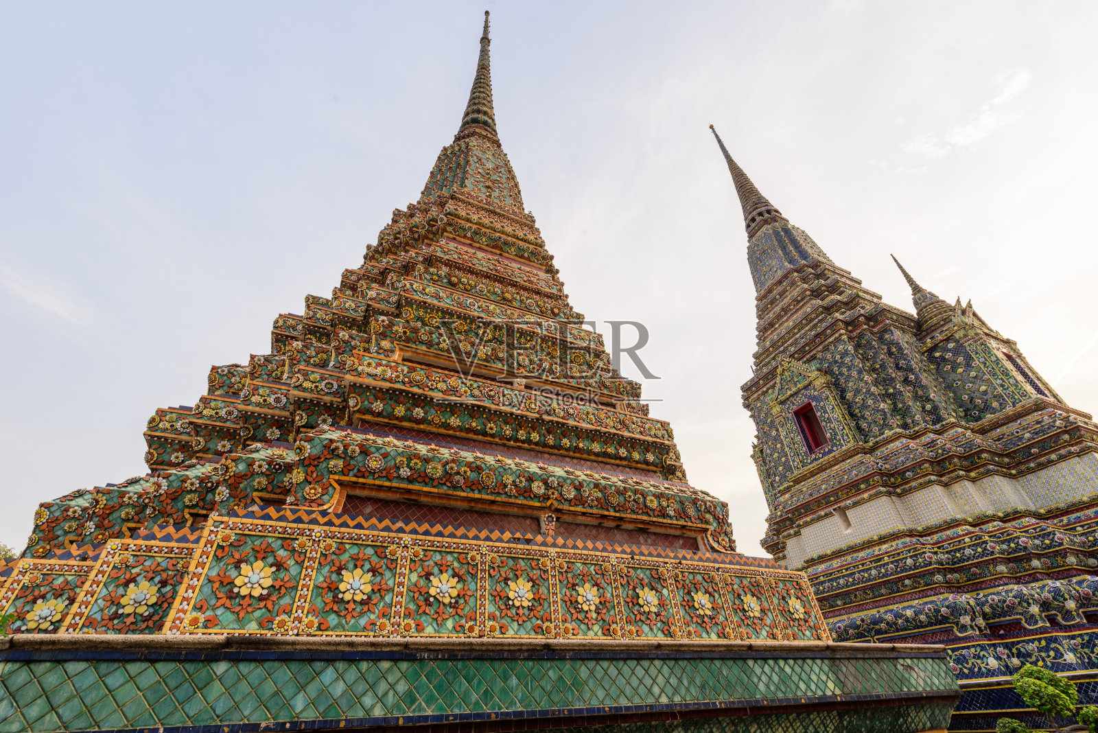 Wat Phra Chettuphon Wimon Mangkhalaram Ratchaworamahawihan (Wat Pho) /曼谷Wat Pho公共地标全景图照片摄影图片