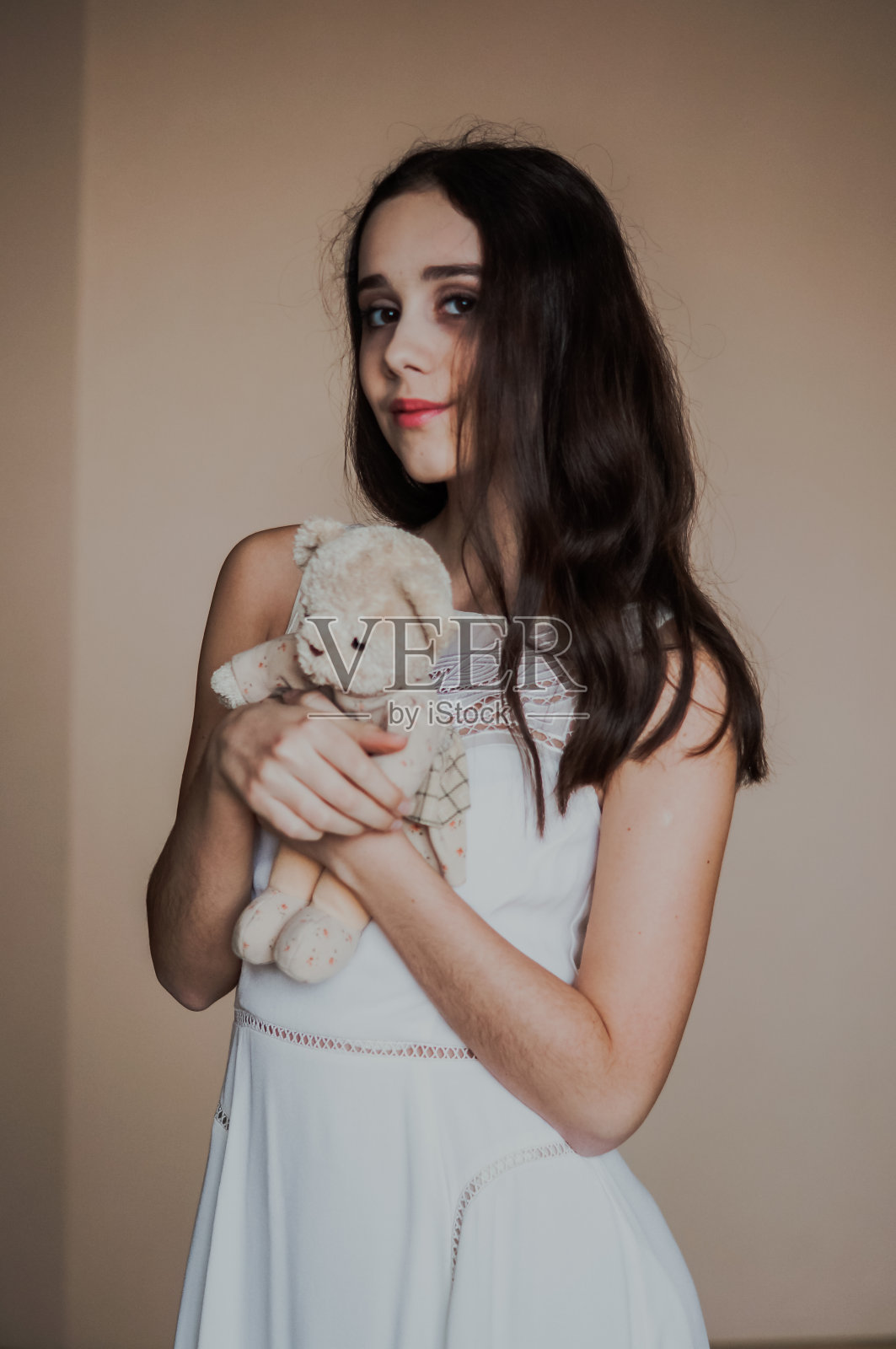 年轻美丽漂亮浪漫优雅的女孩照片摄影图片