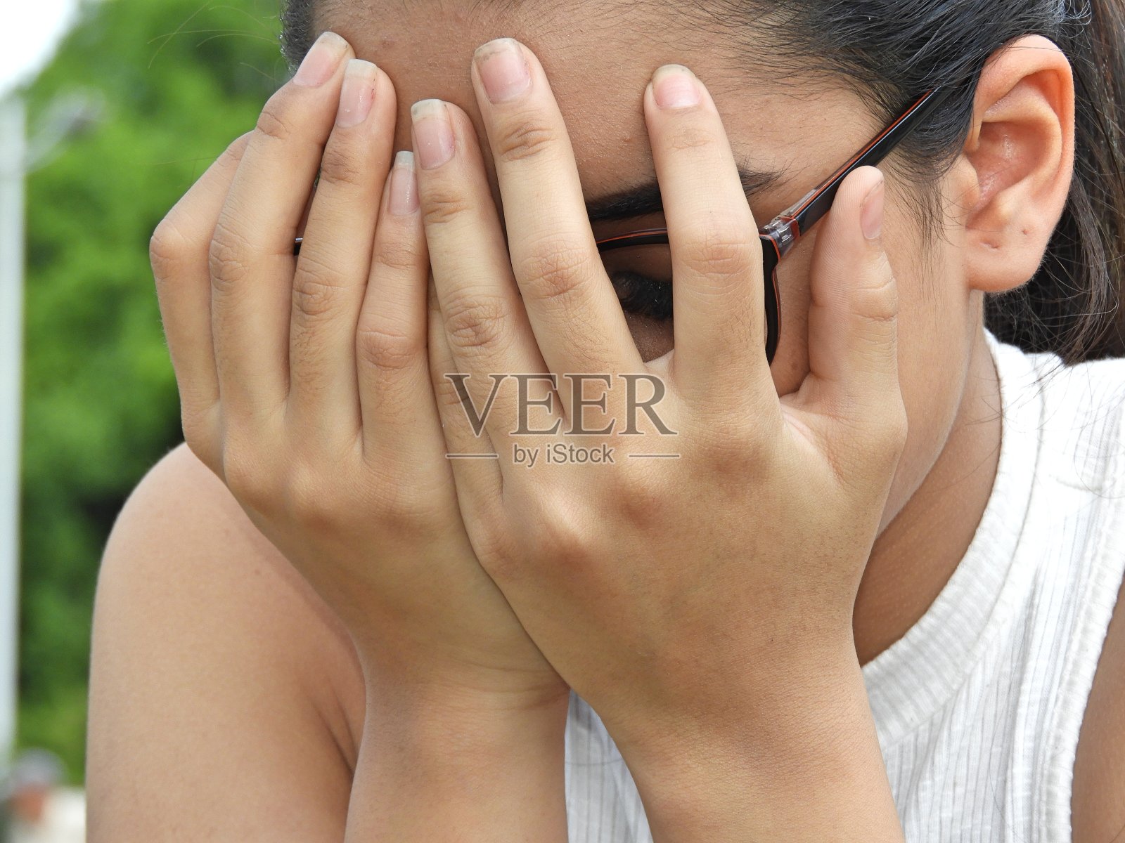 可耻的十几岁的女照片摄影图片