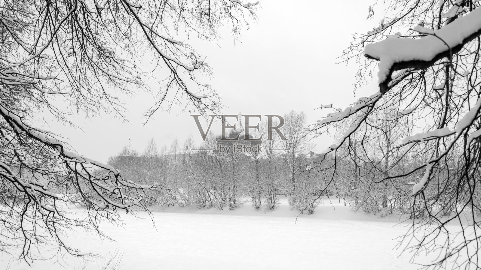 莫斯科伊兹梅洛夫斯基岛上圣母代祷大教堂照片摄影图片