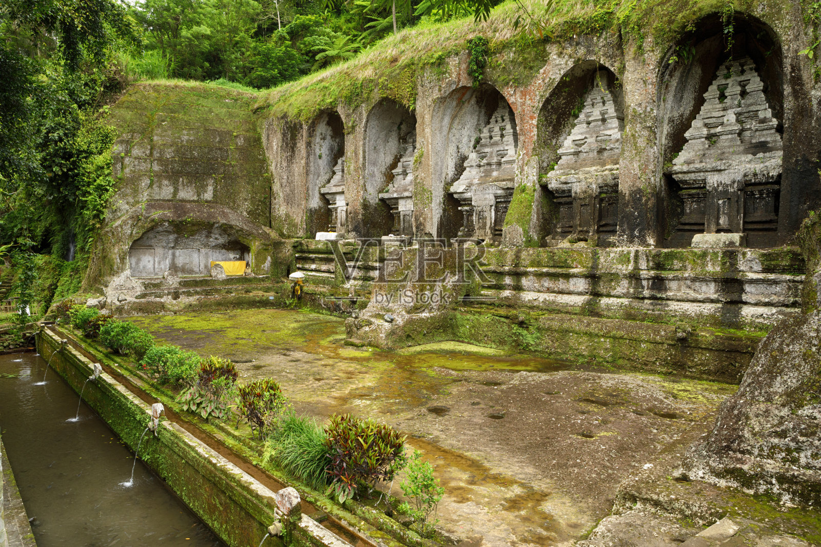 印度尼西亚巴厘岛的Kawi Temple山照片摄影图片