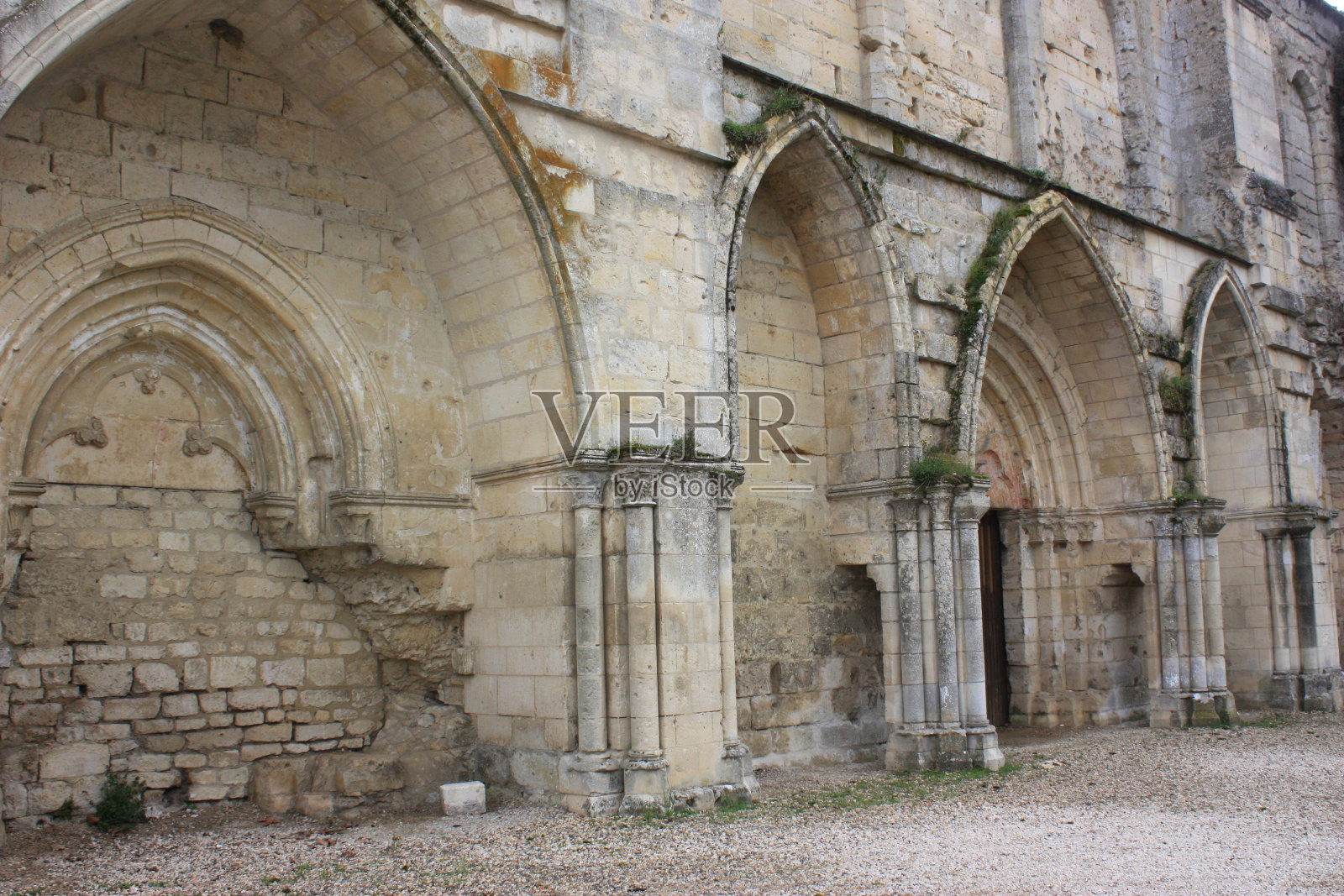 法国皮卡第的Longpont修道院照片摄影图片