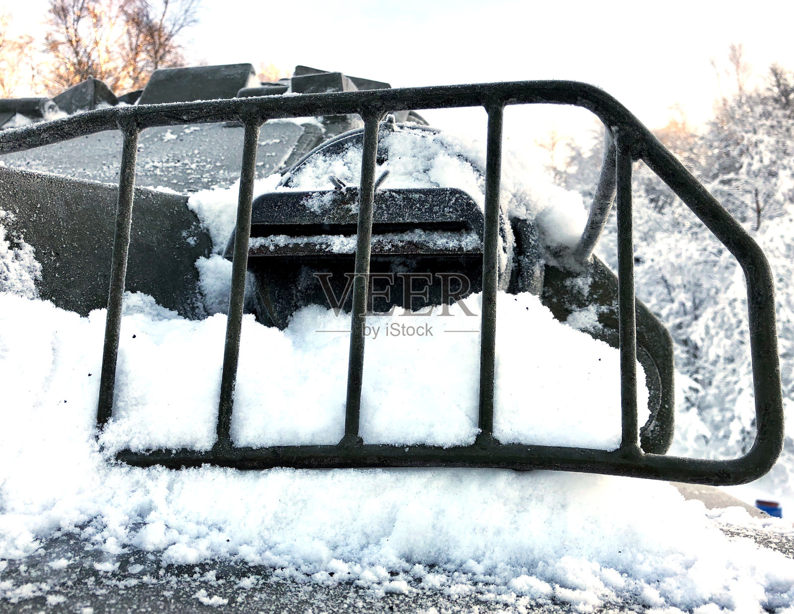 步兵战车信号灯照片摄影图片