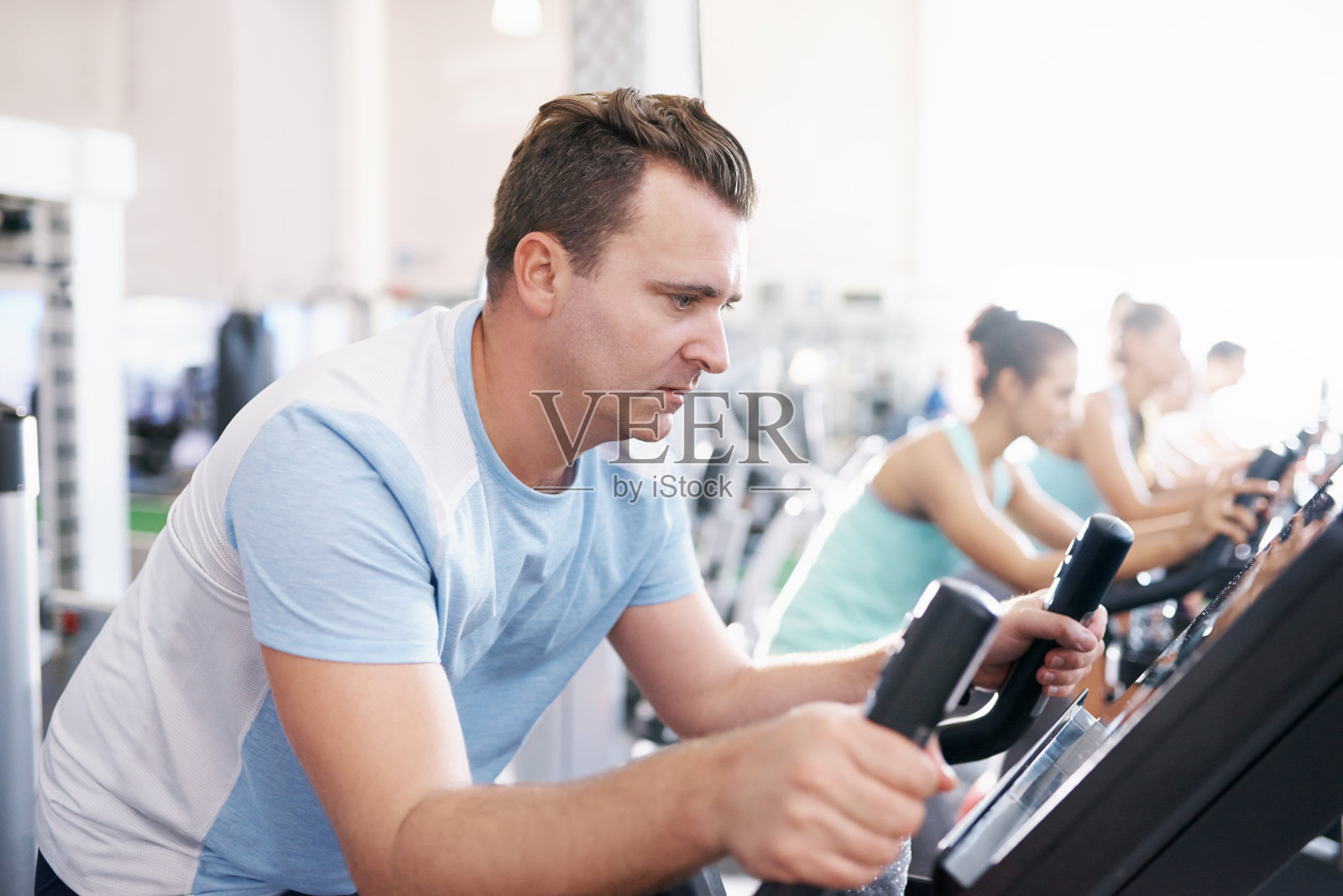 当你旋转时，你就赢了照片摄影图片