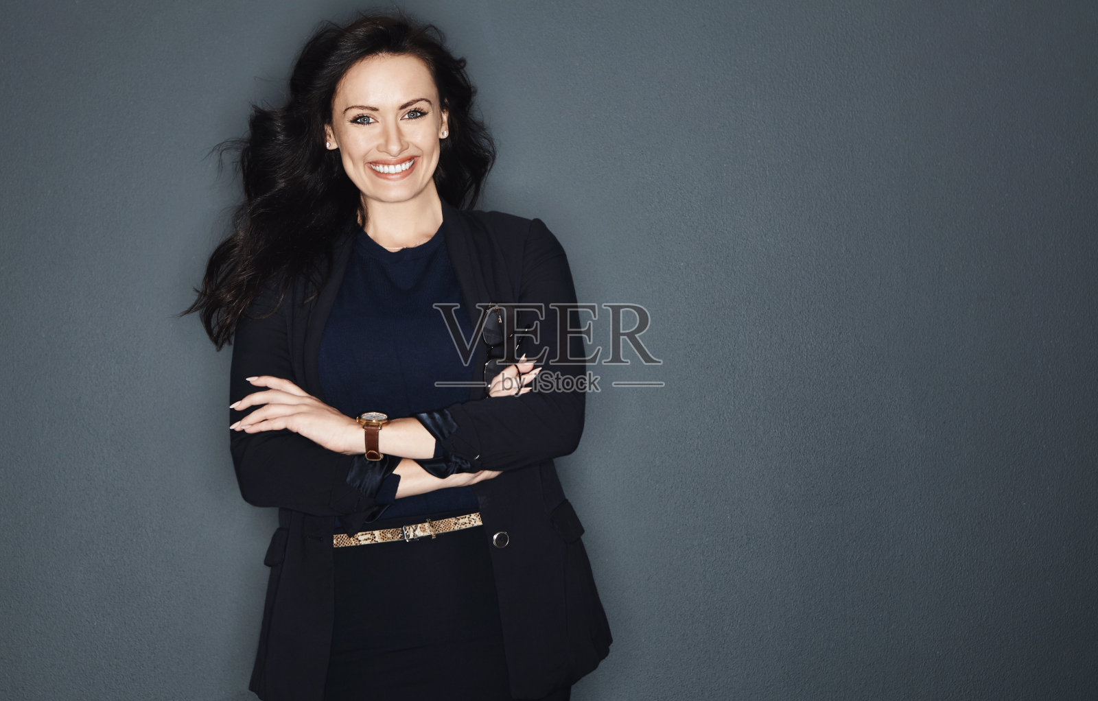 最适合这份工作的女人照片摄影图片