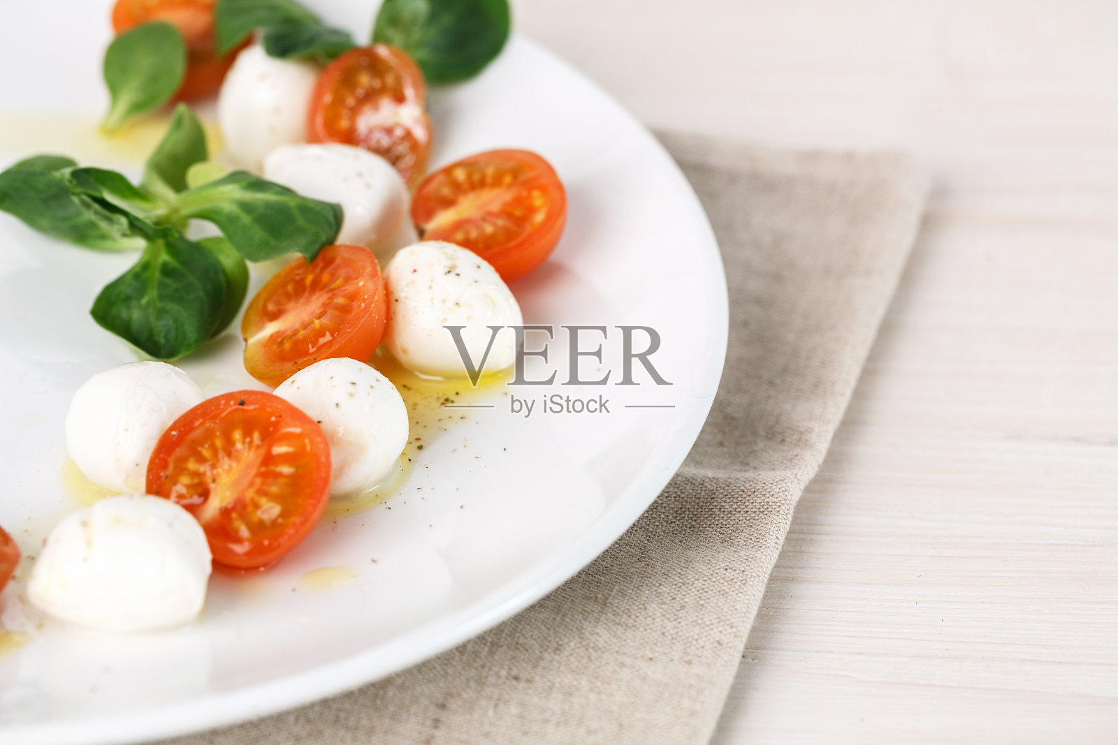 经典的意大利卡普里沙拉照片摄影图片