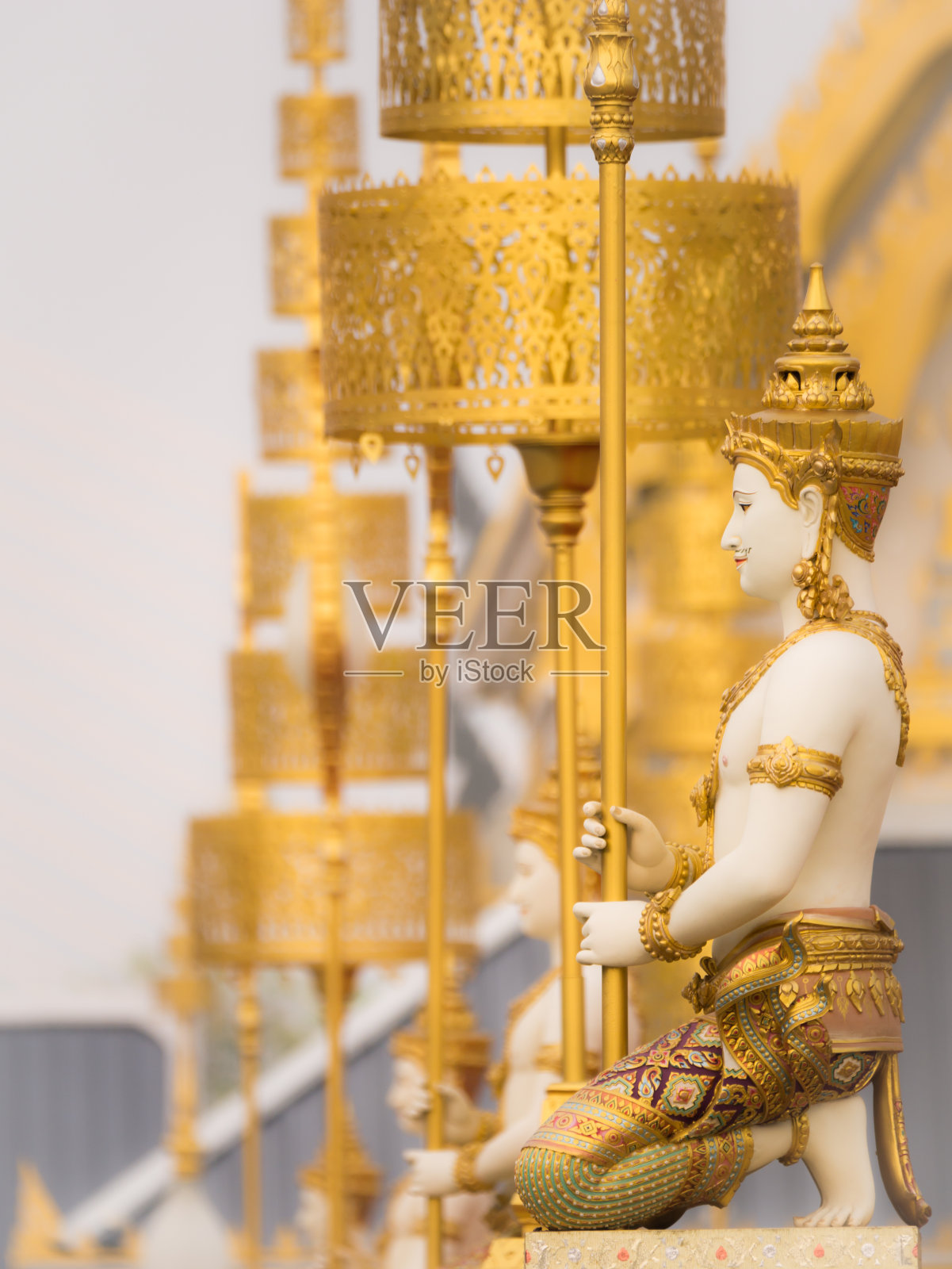 皇家火葬场上的守护天使雕像照片摄影图片