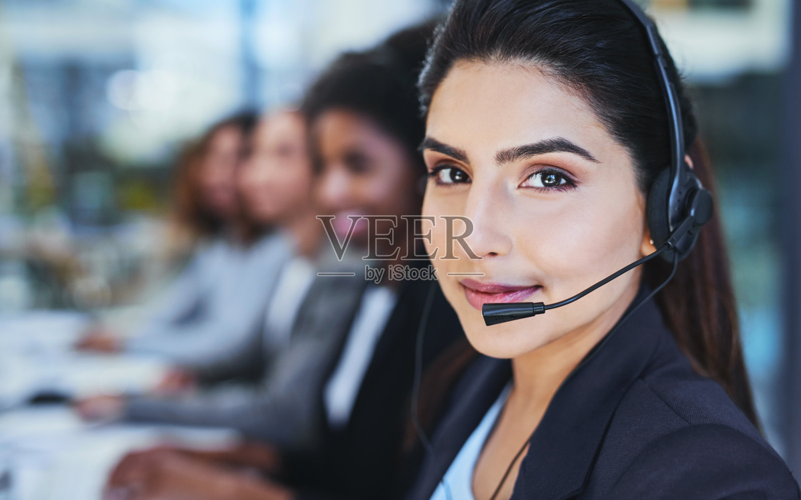 我明白我在协助你方面的重要性照片摄影图片