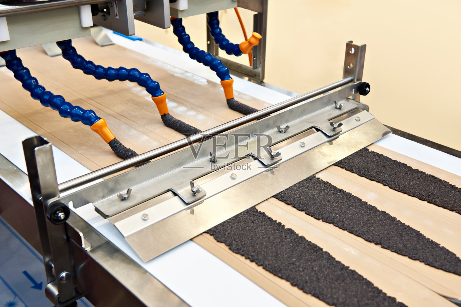 机器与管面团馅照片摄影图片