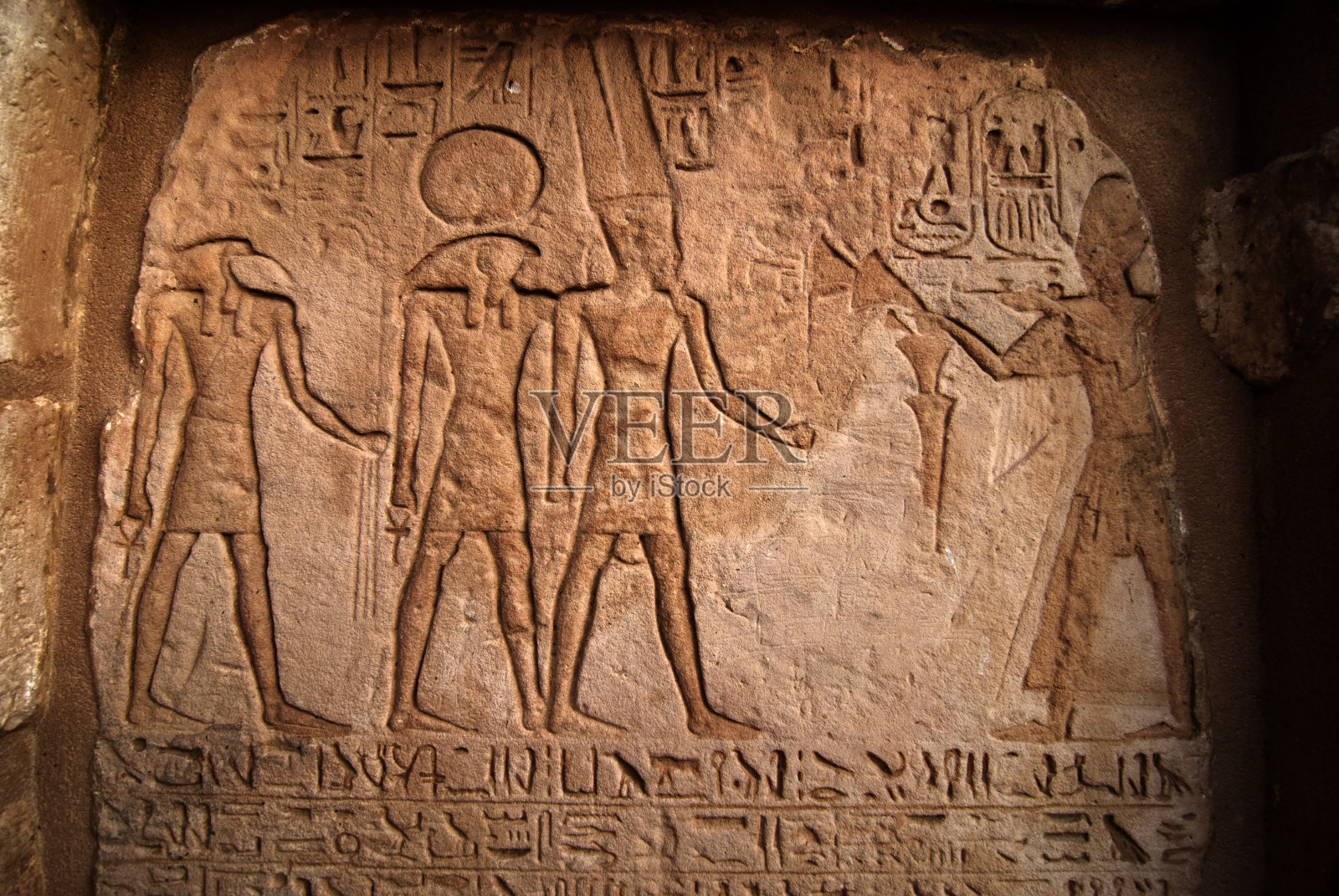 阿布辛贝神庙墙上的埃及神话，埃及阿斯旺-2009照片摄影图片