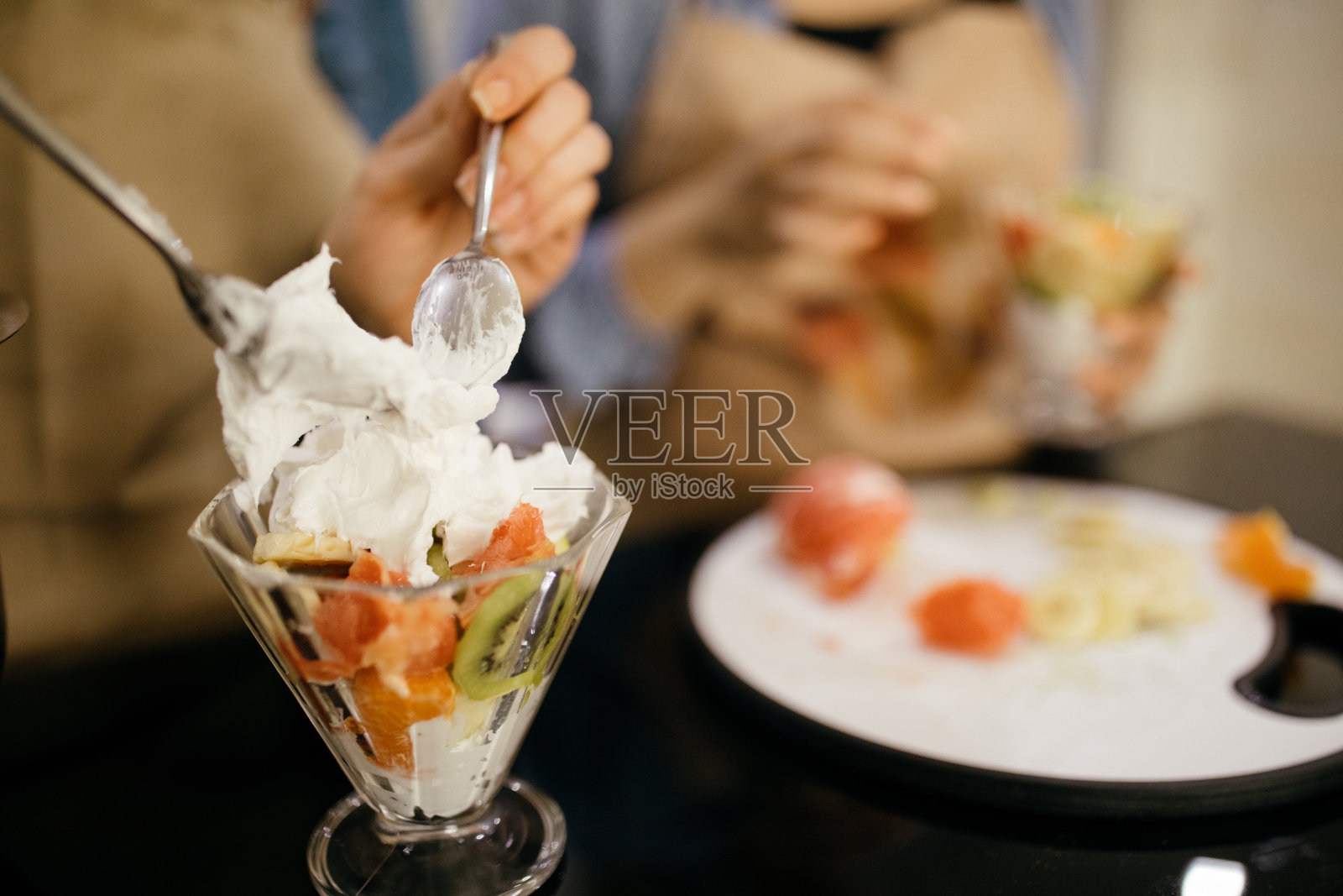 加奶油就好了照片摄影图片