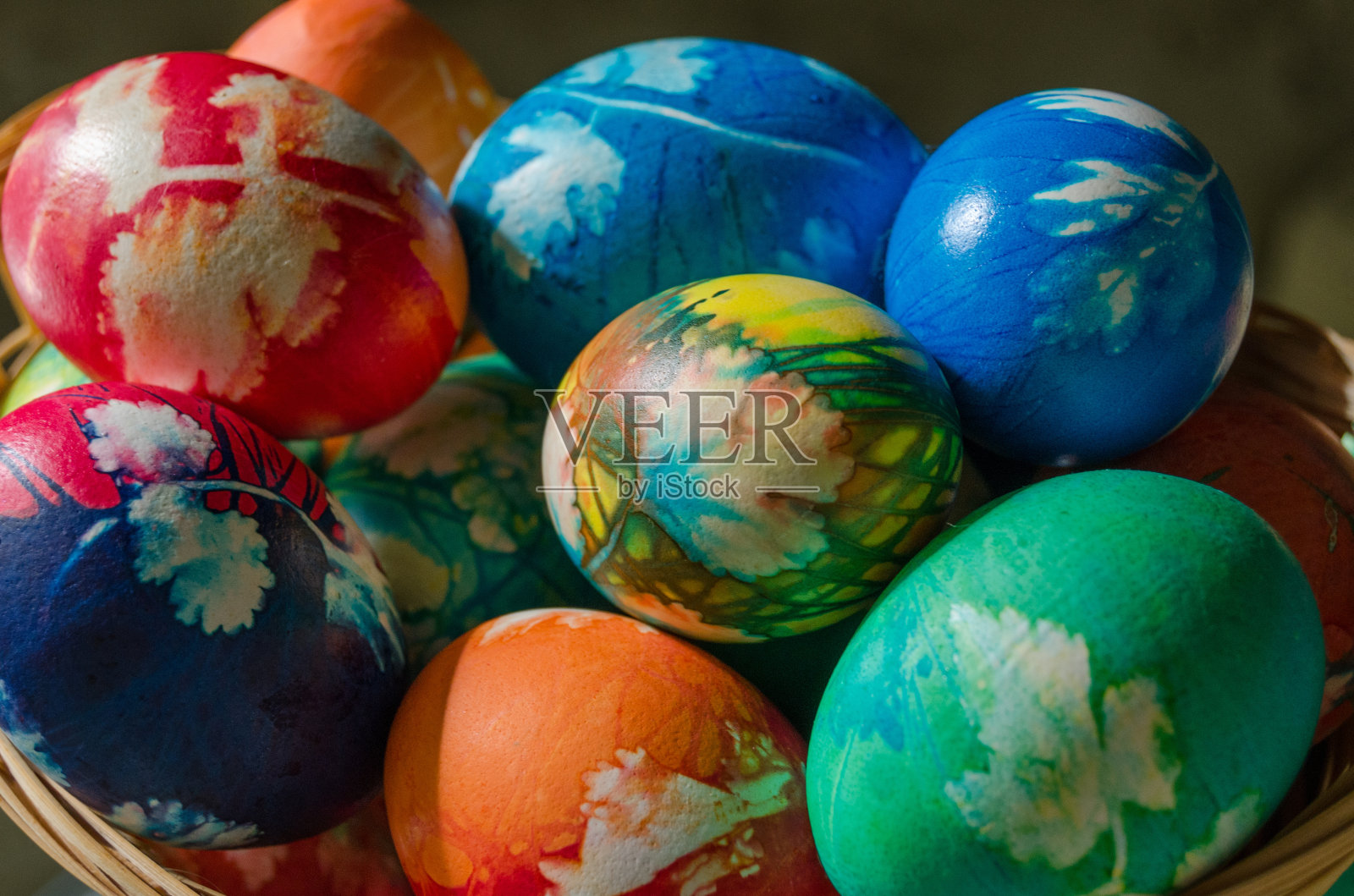 彩色复活节彩蛋特写照片摄影图片