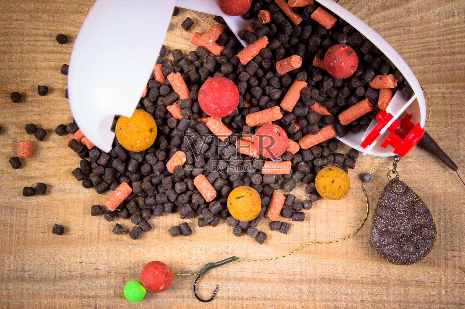 Avid Carp Air Range Spod。诱饵火箭-大鲤鱼。照片摄影图片