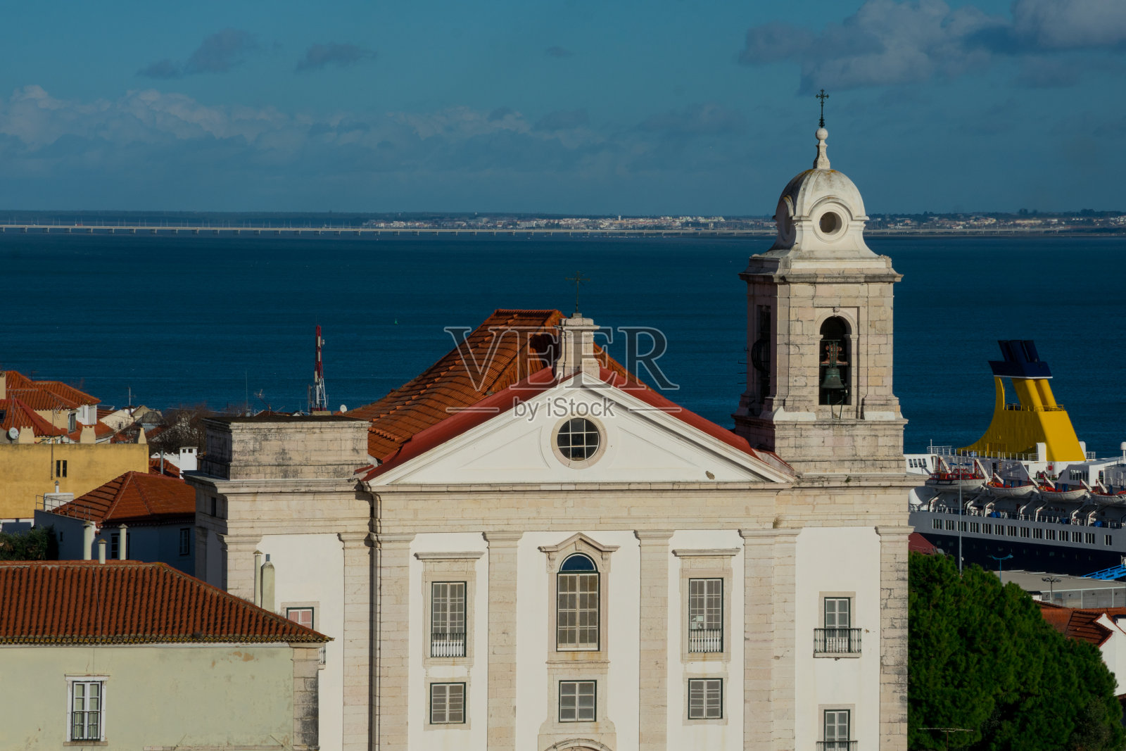 圣埃斯特瓦教堂（Igreja de Santo Estevao）照片摄影图片