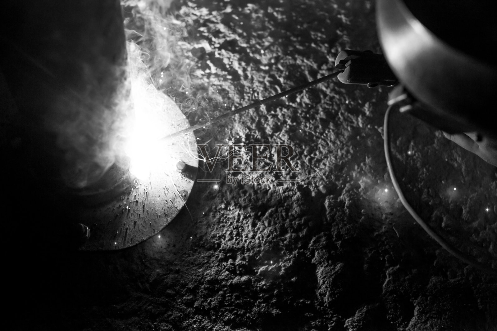 工人焊接金属照片摄影图片