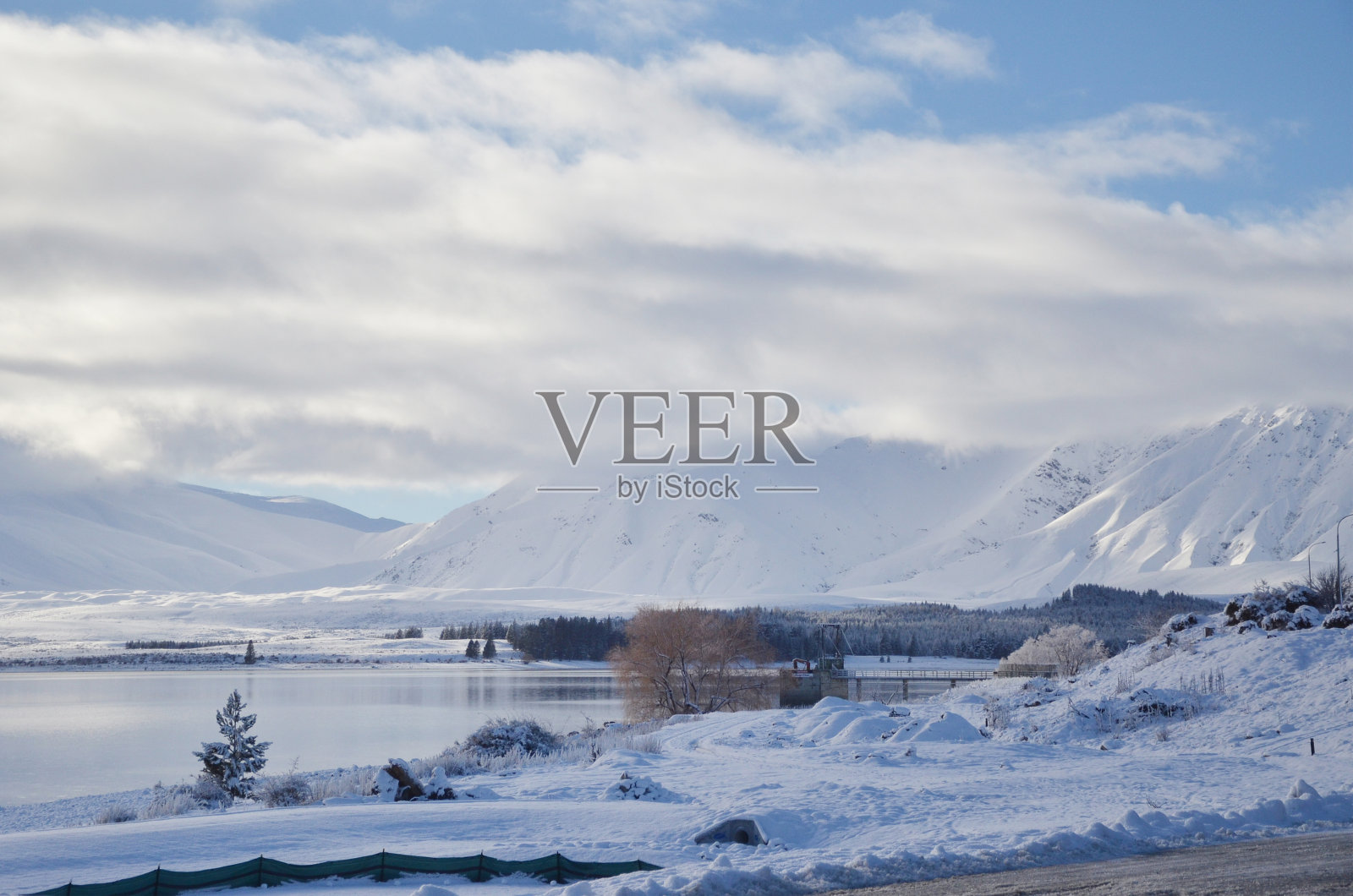 新西兰特卡波湖美丽的冬季景色照片摄影图片